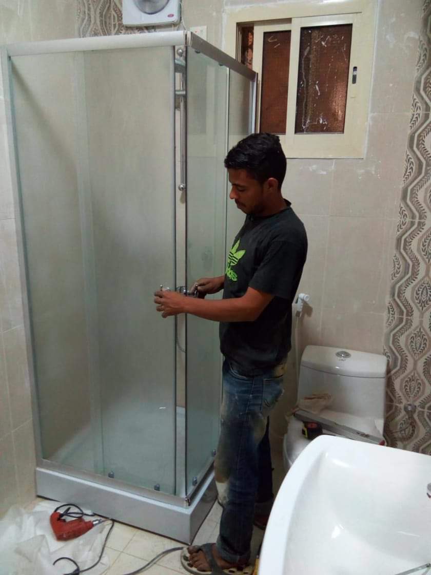 زجاج سكوريت ومرايا شورات حمام
لا تنسَ أنك شاهدت هذا الإعلان في عنكبوت
مختصون ف اعمال الزجاج ا...