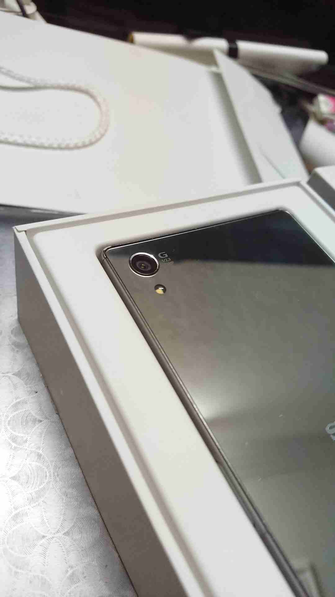 جوال سوني Z5 premium
لا تنسَ أنك شاهدت هذا الإعلان في عنكبوت
الجوال 32 قيقا
الجهاز نظيف جدا جدا و...