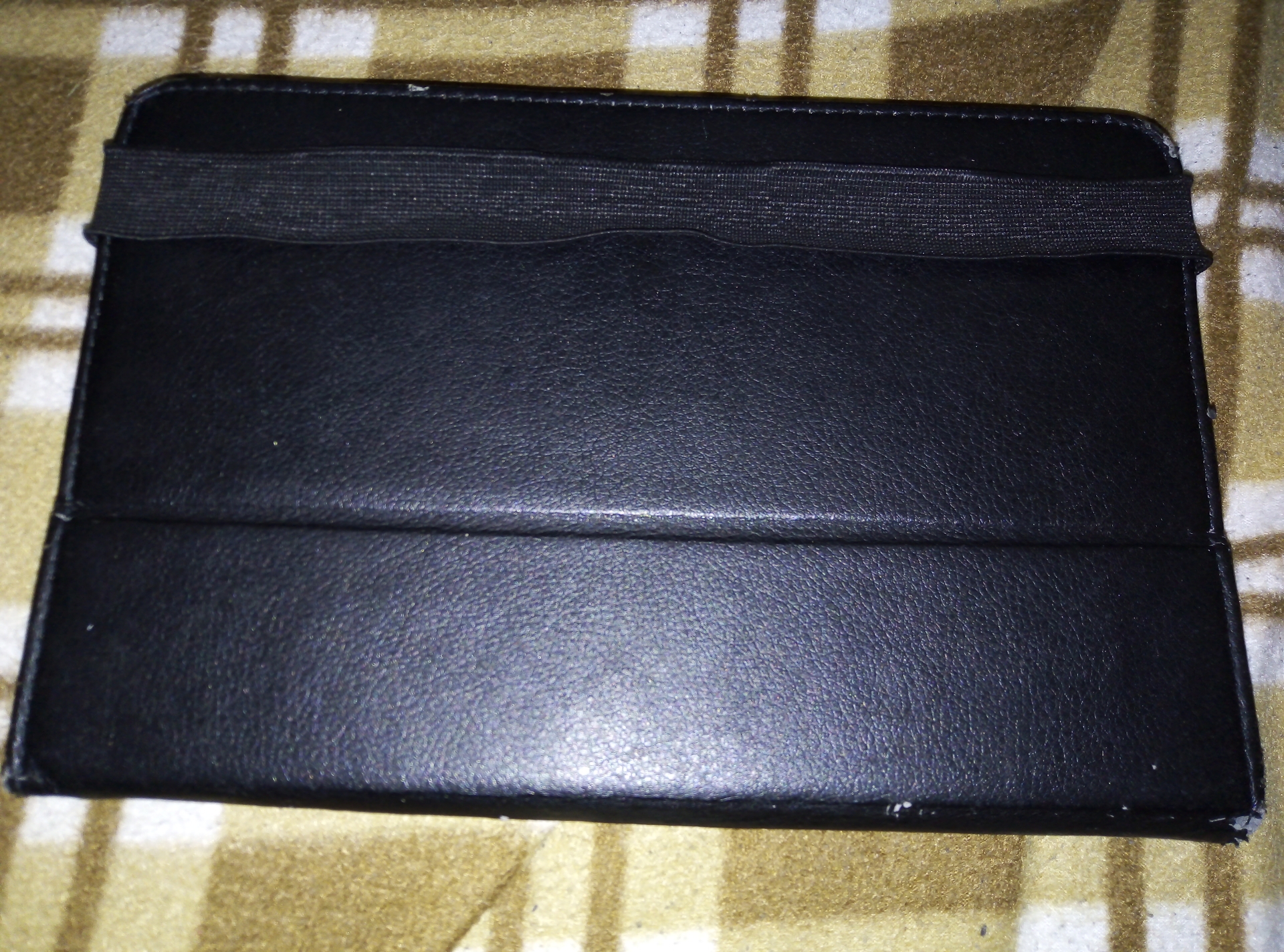 tablat TiGER
لا تنسَ أنك شاهدت هذا الإعلان في عنكبوت
تابلت
تسعه انش ram 1GB storage8GB
مع ك...