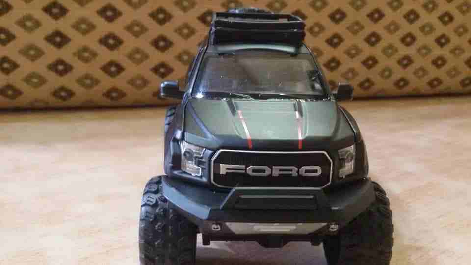 مجسم بكم فورد رابتور F150 حديد
لا تنسَ أنك شاهدت هذا الإعلان في عنكبوت
مجسم بكم فورد رابتور f150...