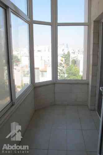 Appartement 187m for rent in Kursi
لا تنسَ أنك شاهدت هذا الإعلان في عنكبوت
3 bedrooms
3 bath...