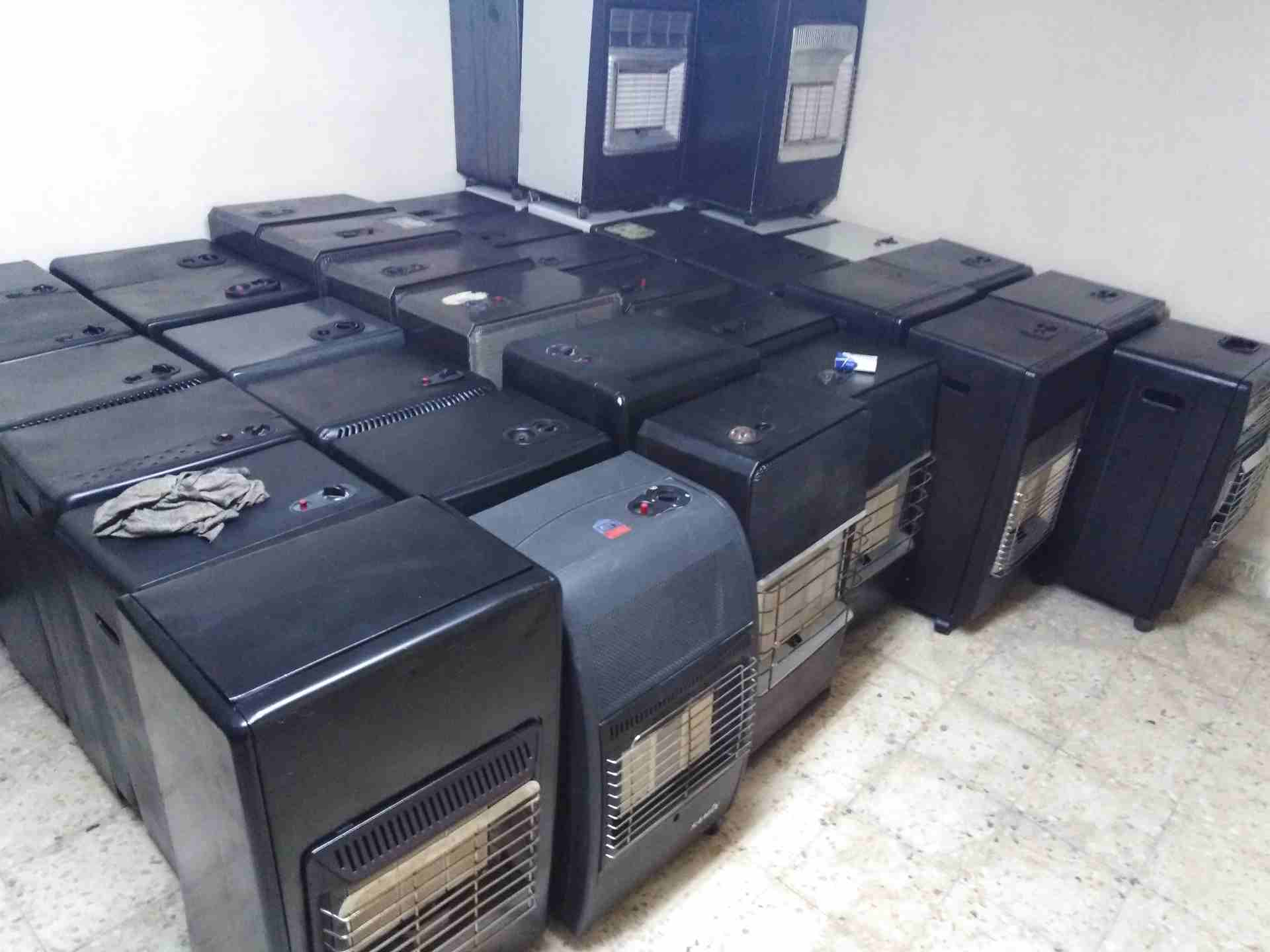 صوبات غاز وكاز مجددة بحالة الوكالة السعر لصوبات الغاز 25 د والسعر للكاز 20 د
لا تنسَ أنك شاهدت هذا الإعلان في عنكبوت...
