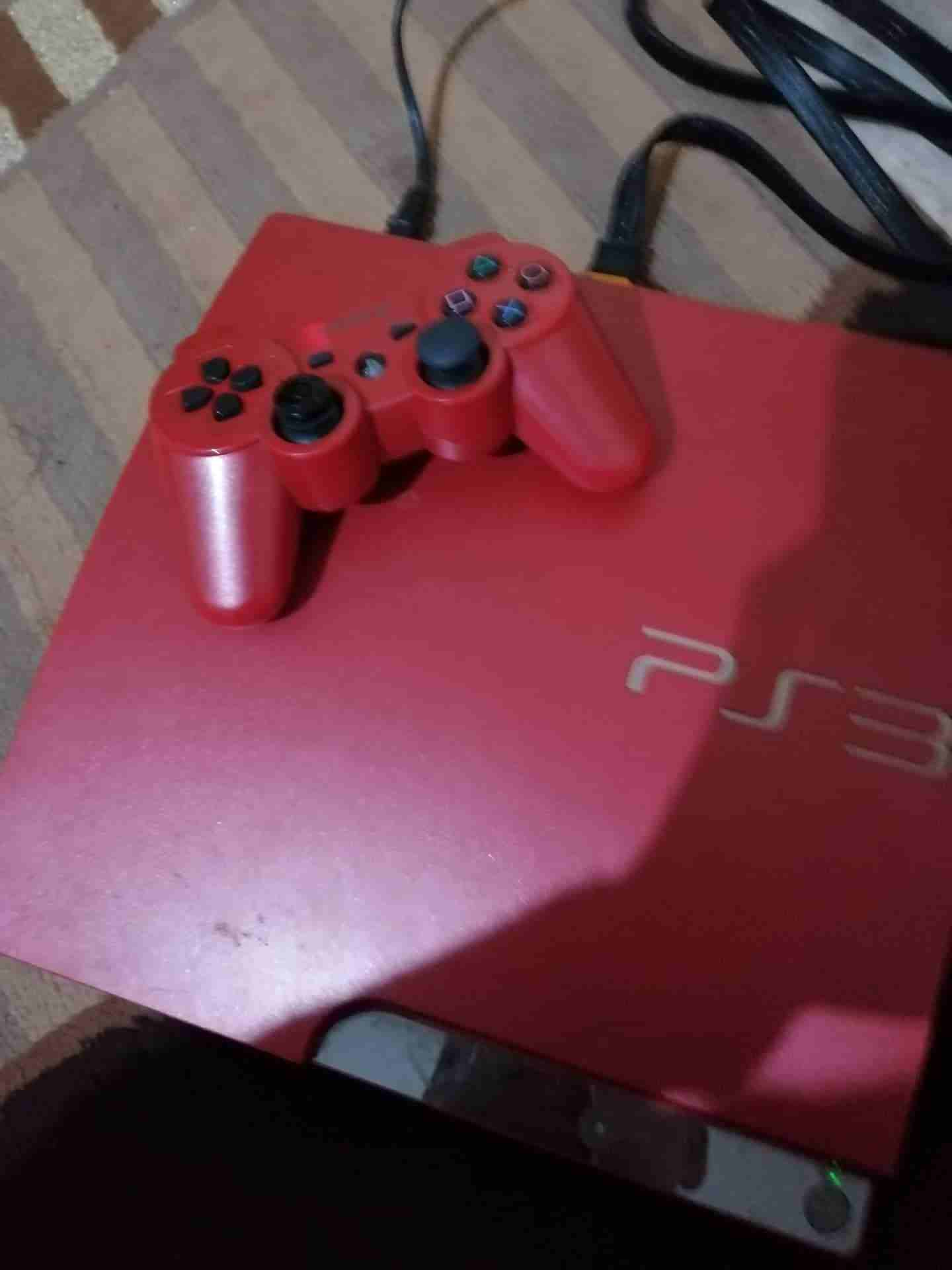 Playstation 3 مستعمل بحالة الجديد مع ايد واحدة و 26 لعبة منزلة
لا تنسَ أنك شاهدت هذا الإعلان في عنكبوت...