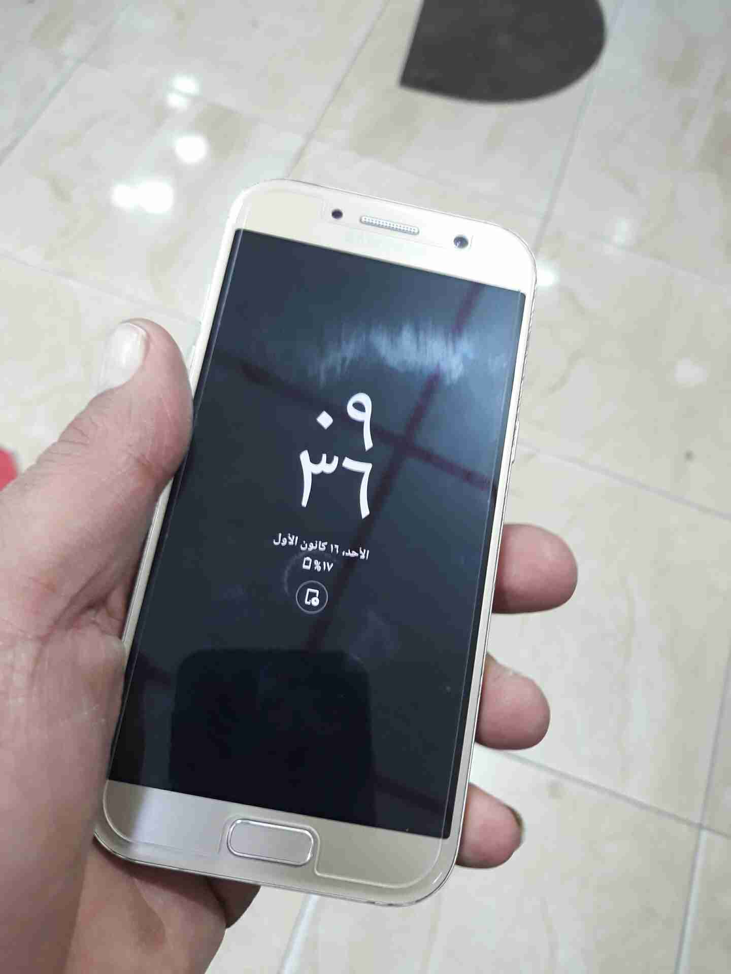 سامسونج  32GB. 2017. A5                                            


	 				لا تنسَ أنك شاهدت هذا الإعلان في عنكبوت            
	 				
                                للبيع تلفون سامسونج A5 ذاكرة...