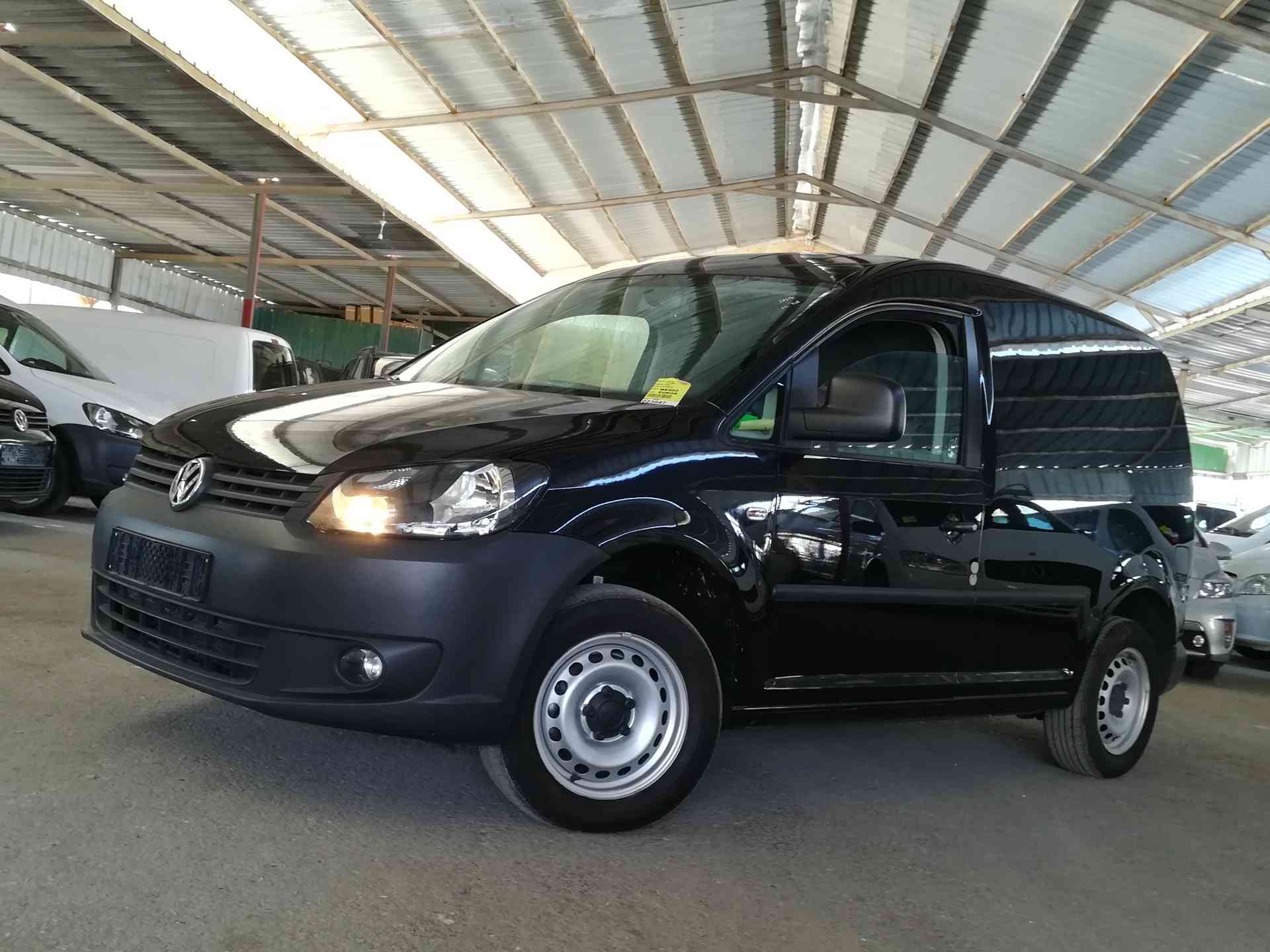 فولكسفاجن كادي 2014 اسود                                            


	 				لا تنسَ أنك شاهدت هذا الإعلان في عنكبوت            
	 				
                                VW Caddy 2014
جولف كادي ديزل...
