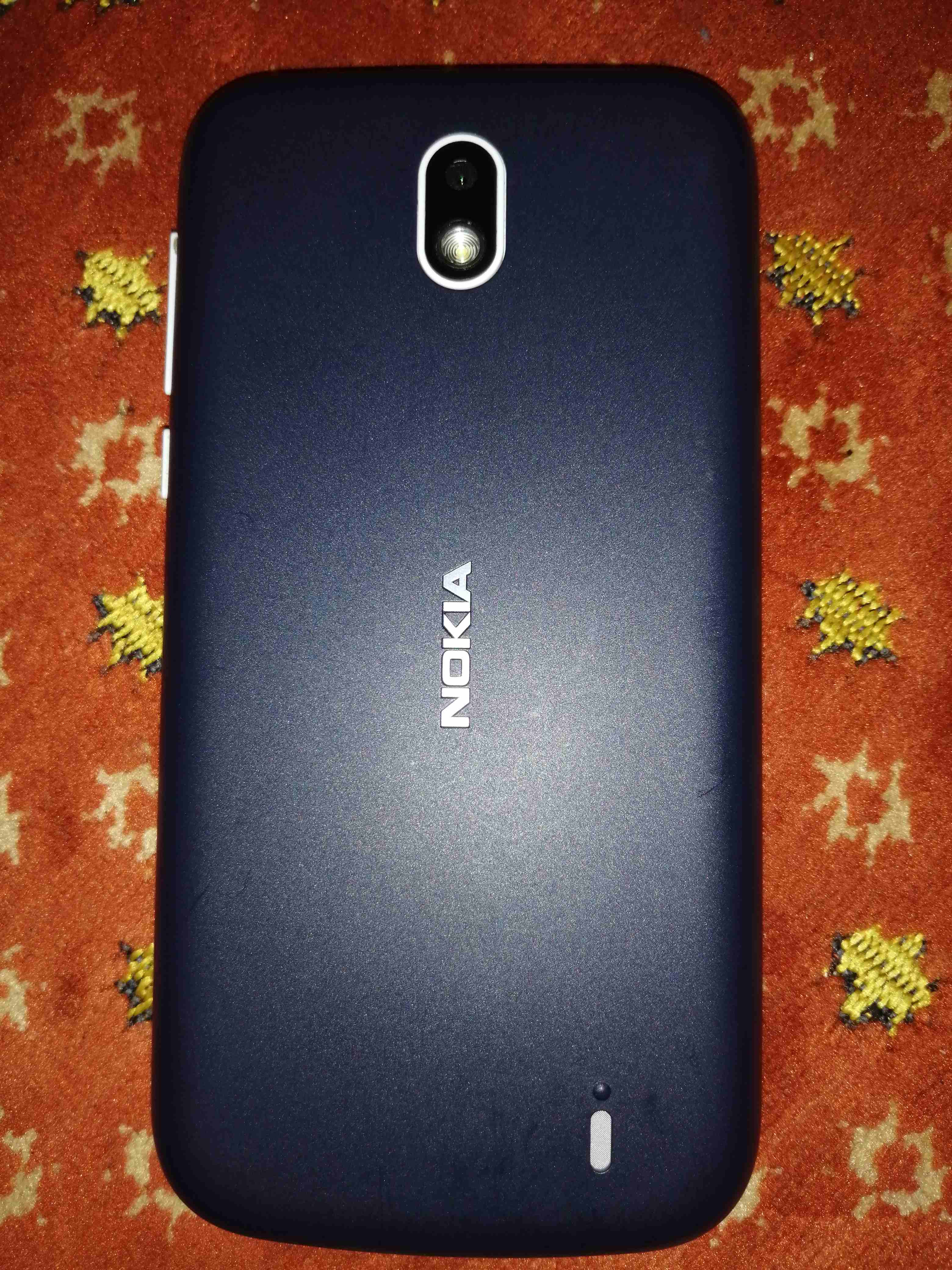 تستخدم إلى حد ما نوكيا 1 بعد البيع شاحن سامسونج وليس سماعة الرأس. <>. Nokia 1
لا تنسَ أنك شاهدت هذا الإعلان في عنكبوت...