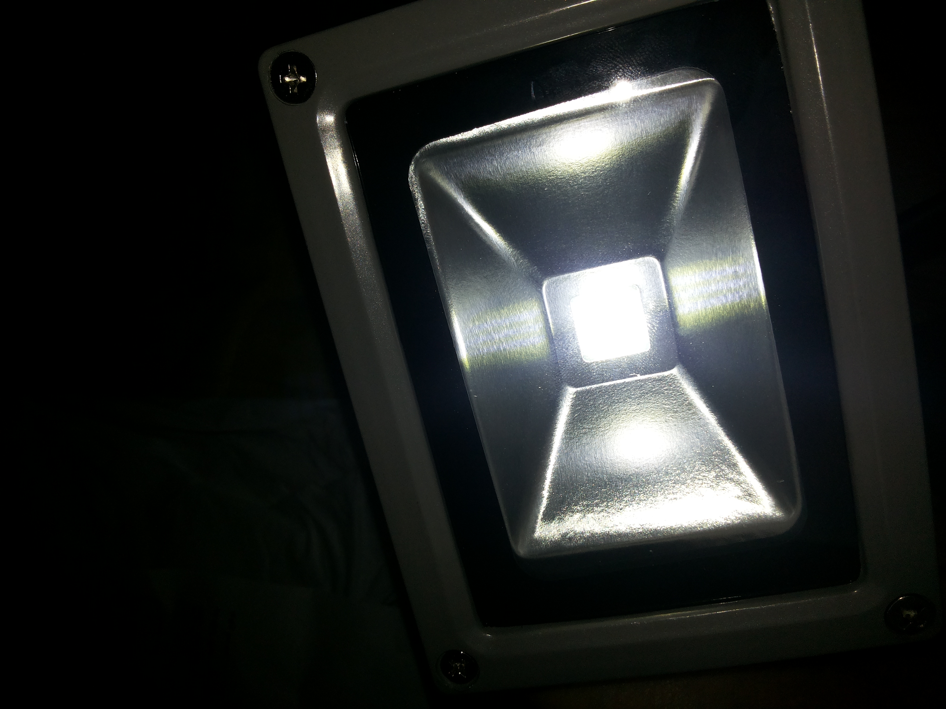 كشف جديد نوع           10w   Floodlight                                            


	 				لا تنسَ أنك شاهدت هذا الإعلان في عنكبوت            
	 				
                                كشف قوة 10w...
