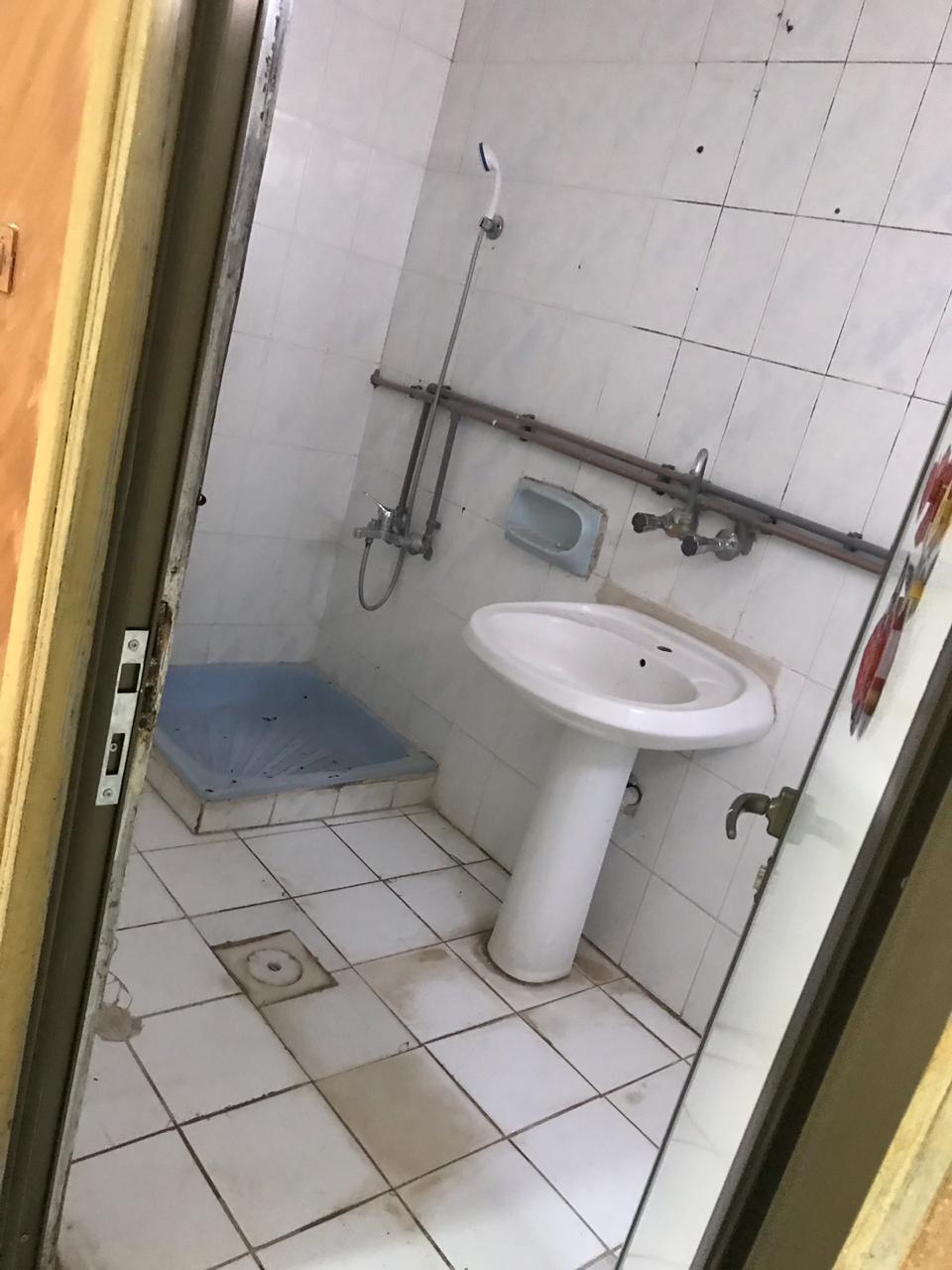 عماره ثلاث شقق ودكان صغير للإيجار بمخيم الحسين/0791850997/                                            


	 				لا تنسَ أنك شاهدت هذا الإعلان في عنكبوت...