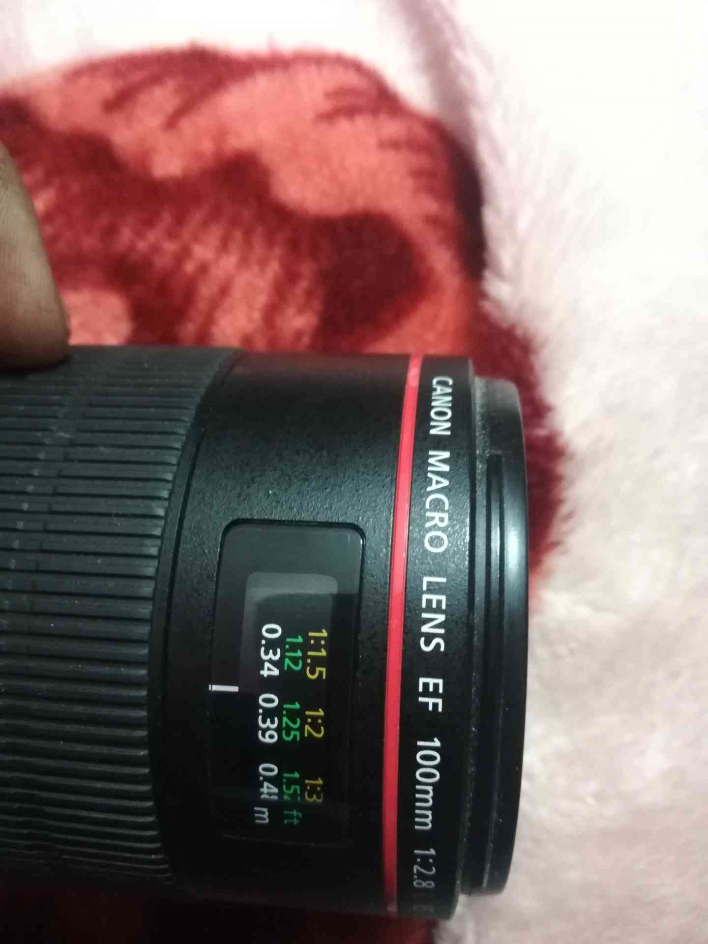 canon 100 mm f2.8                                            


	 				لا تنسَ أنك شاهدت هذا الإعلان في عنكبوت            
	 				
                                canon 100 mm macro red line
canon
f...