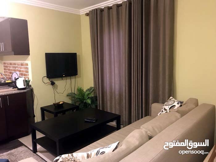 استوديو مكون من غرفه نوم و قعده كونديشن مركزي في خلدا عند اشارات العساف مجمع بيت العمر
لا تنسَ أنك شاهدت هذا الإعلان في عنكبوت...