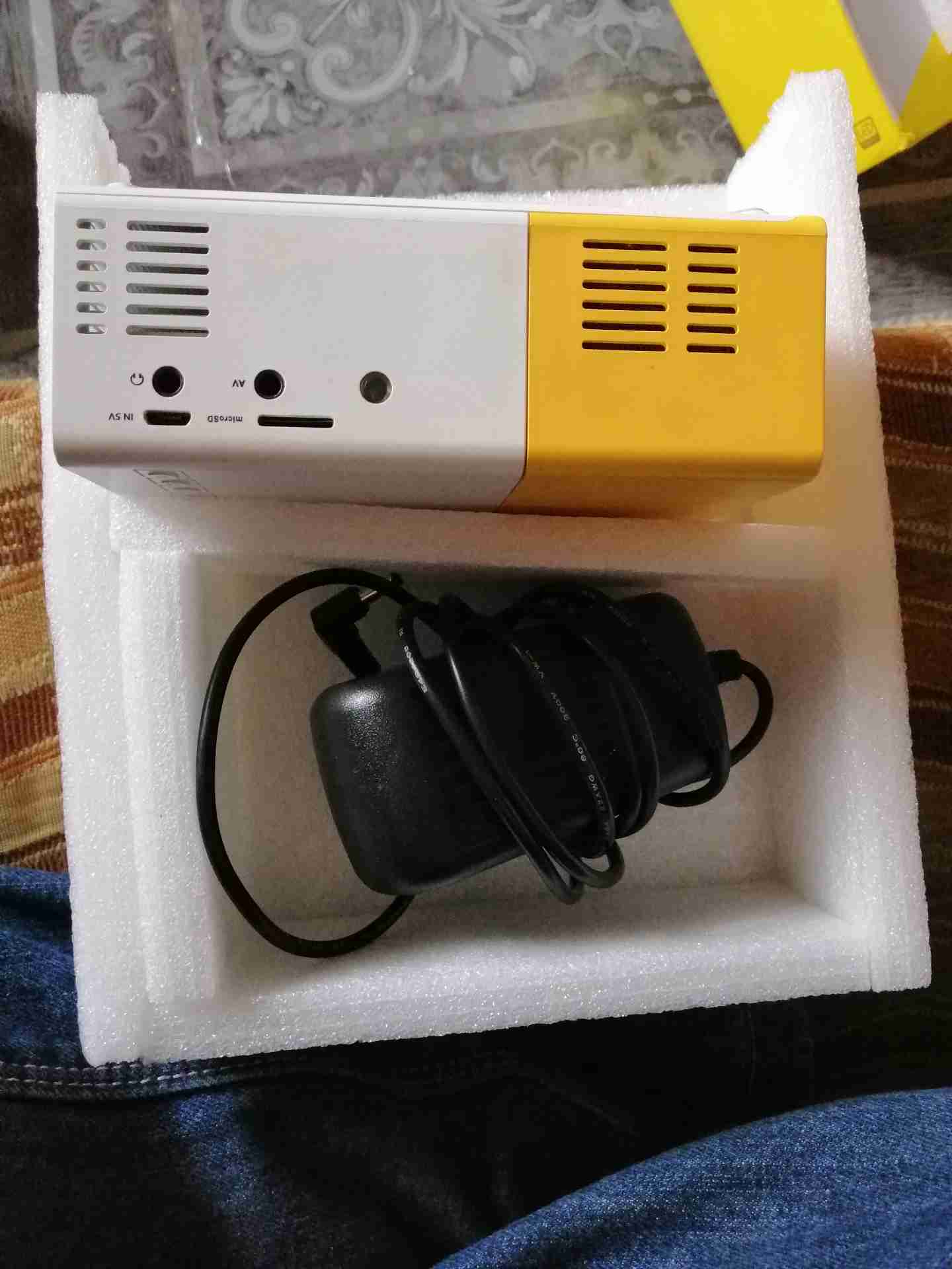 داتا شو بحال الوكالة
لا تنسَ أنك شاهدت هذا الإعلان في عنكبوت
داتا شو معو استاند بدل على dvr م...