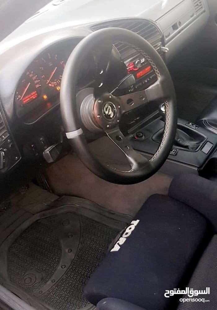 بي ام دبليو وطواط 1993
لا تنسَ أنك شاهدت هذا الإعلان في عنكبوت
Bmw e36 واطواط موديل 1993 محول...