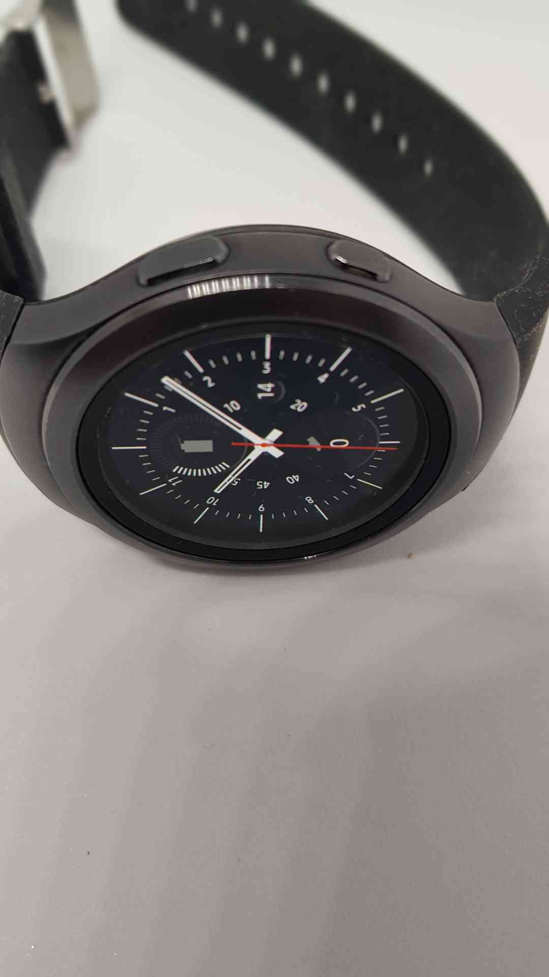 GEAR S2 SPORT WITH LOUD SPEAKERمع سماعه خارجية للتحدث مكالمات والتنبيهات                                            


	 				لا تنسَ أنك شاهدت هذا الإعلان في عنكبوت...