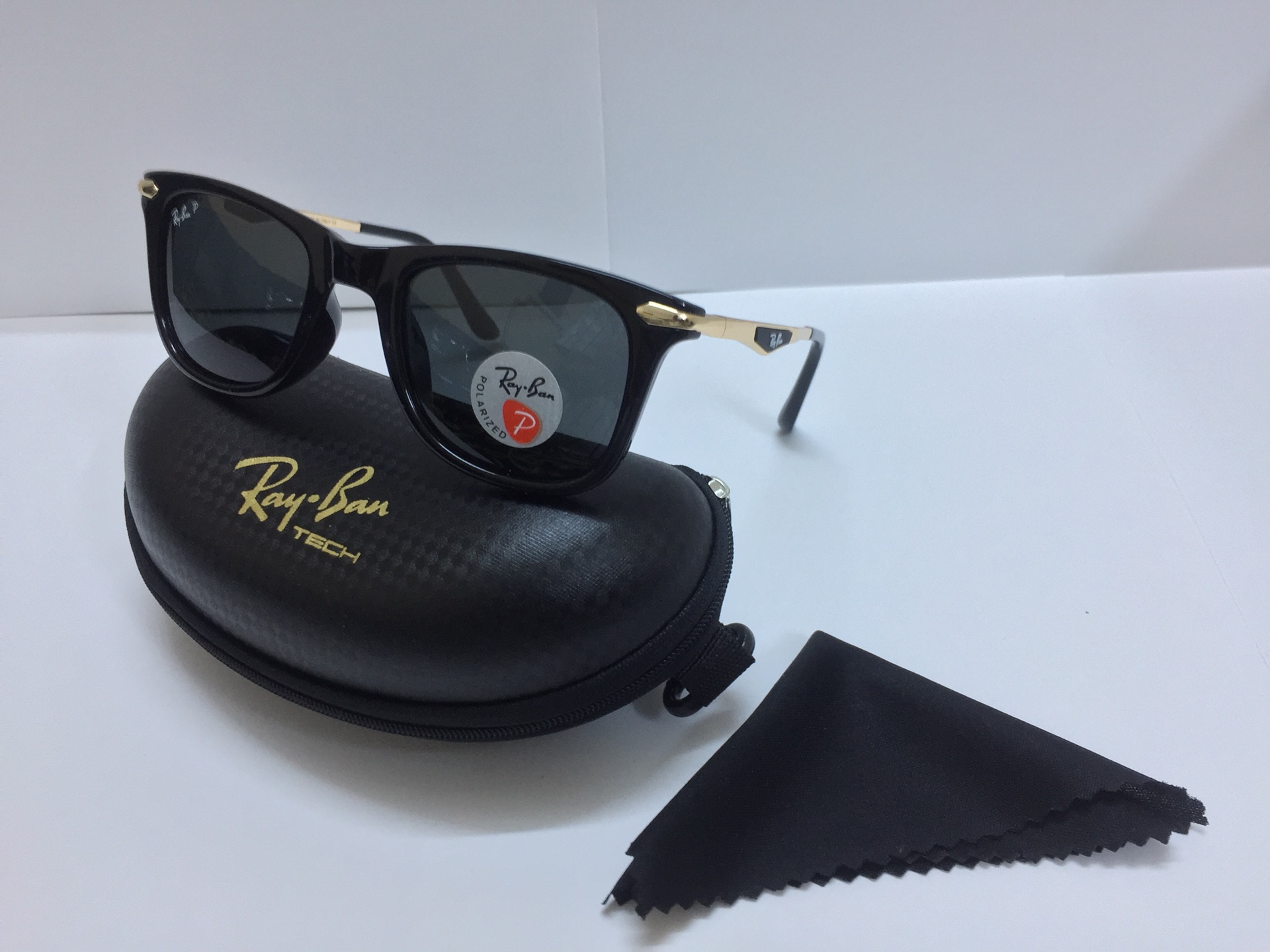 نظارات ماركات 60 ريال ( عرض خاص )
لا تنسَ أنك شاهدت هذا الإعلان في عنكبوت
نظارات ماركات
( رج...