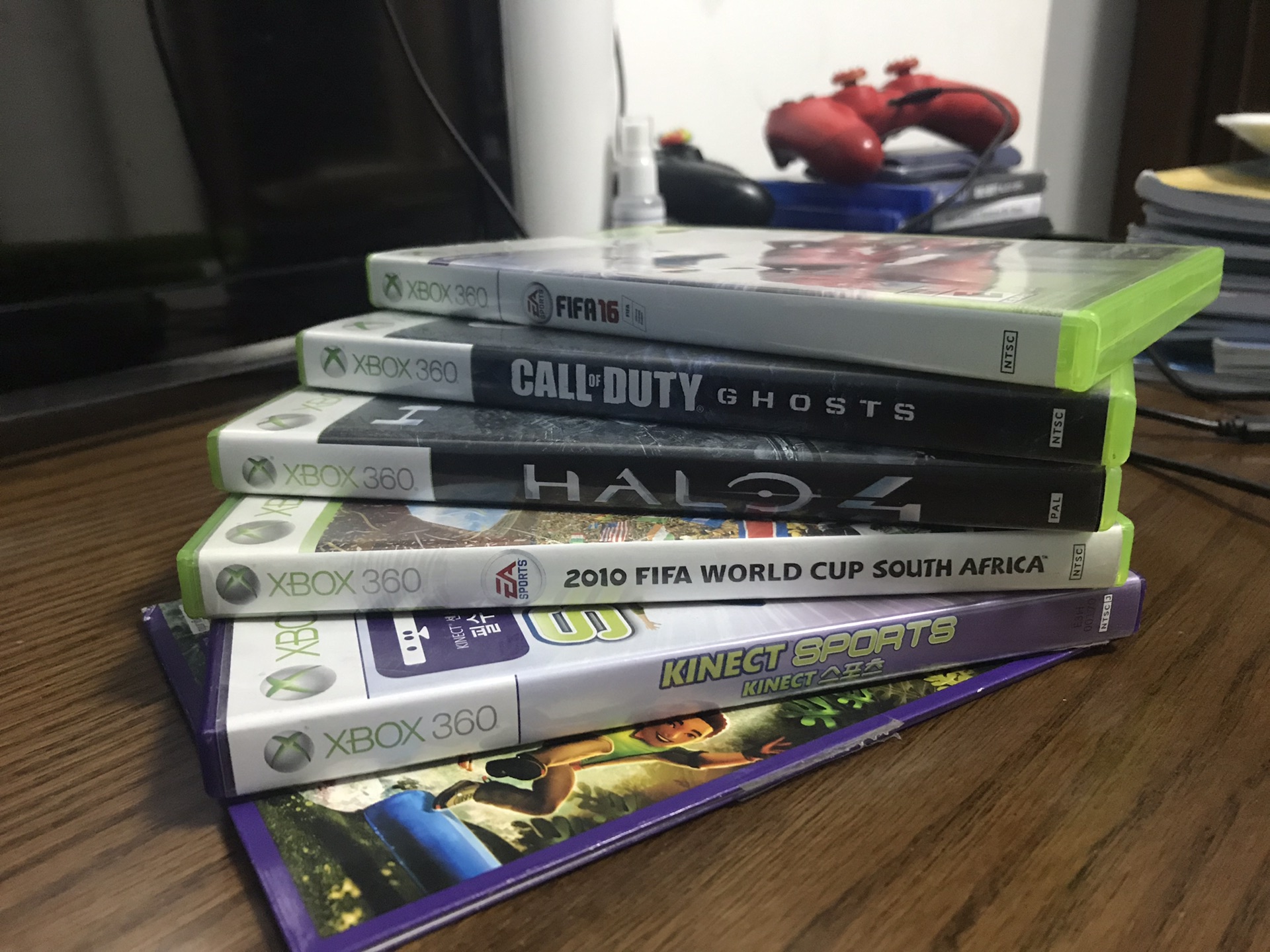 اكس بوكس 360 فات امريكية
لا تنسَ أنك شاهدت هذا الإعلان في عنكبوت
معها اكثر من 20 لعبة بمختلف...