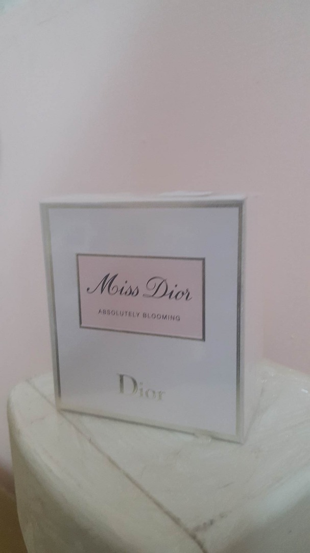 Tester Original Perfume for sale                                            


	 				لا تنسَ أنك شاهدت هذا الإعلان في عنكبوت            
	 				
                                تسترات عطور للبيع /...