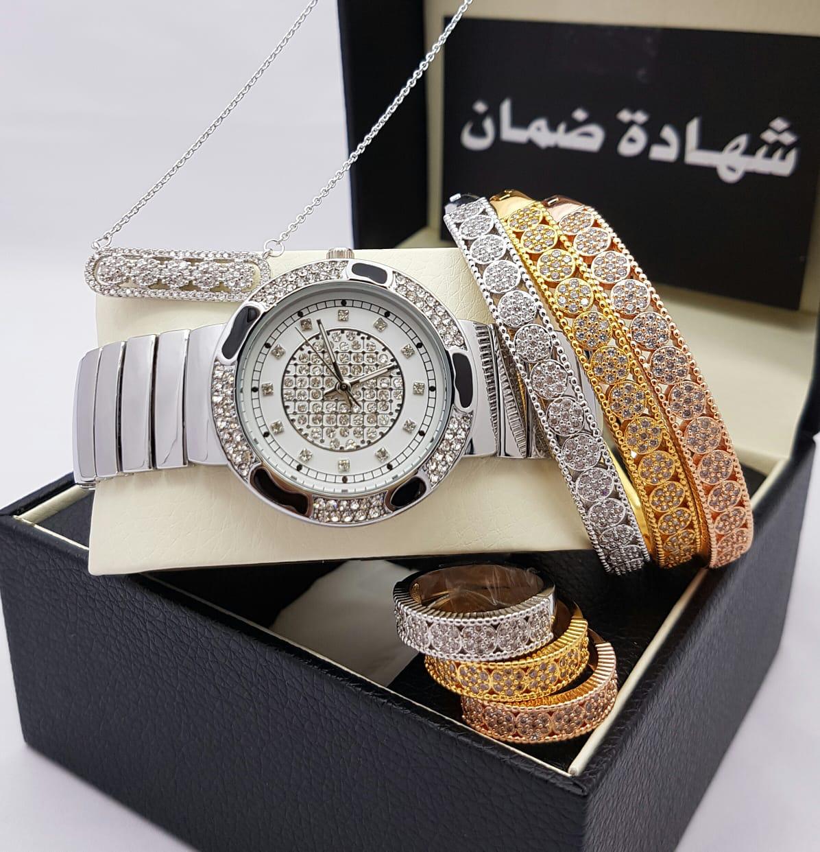تشكيلات روعه من الساعات الرجاليه والنسائي انيقه مع الضمان
لا تنسَ أنك شاهدت هذا الإعلان في عنكبوت...