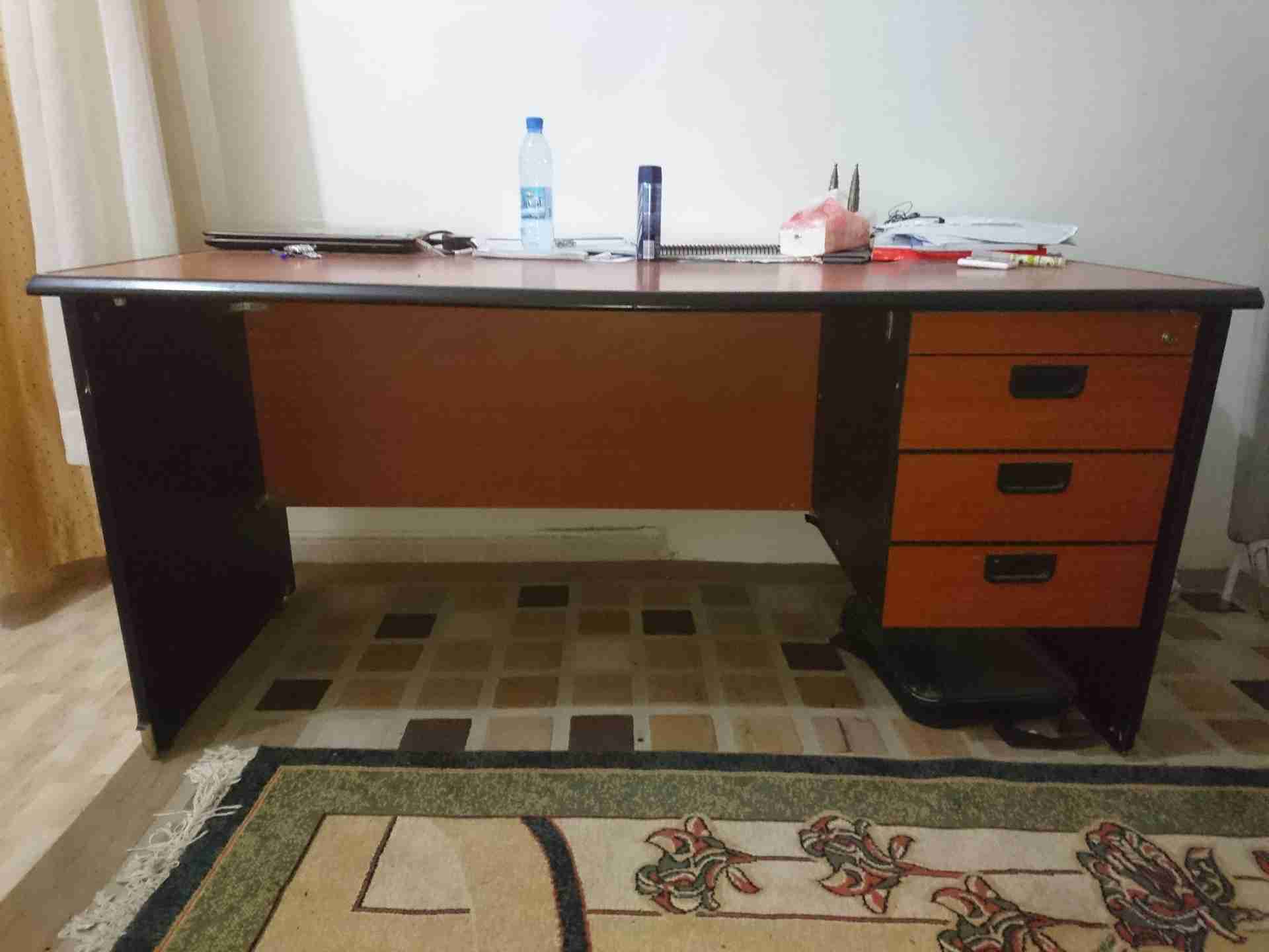 مكتب 160*80
لا تنسَ أنك شاهدت هذا الإعلان في عنكبوت
المكتب بحالة جيدة جدا
الموقع عمان صويلح...