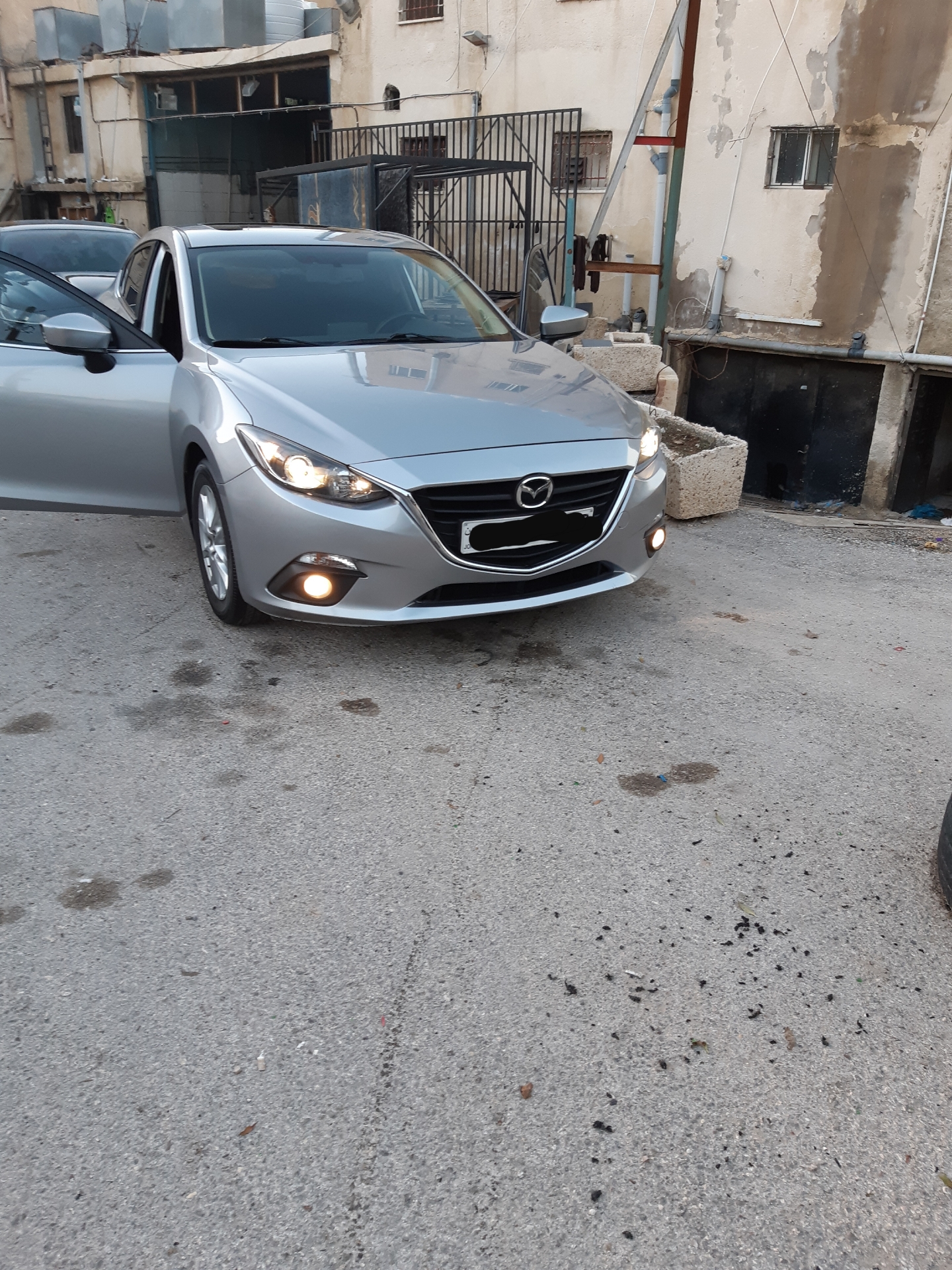 مازدا 3 موديل 2017 بحاله الوكاله
لا تنسَ أنك شاهدت هذا الإعلان في عنكبوت
وارد الوكاله و صيانه...