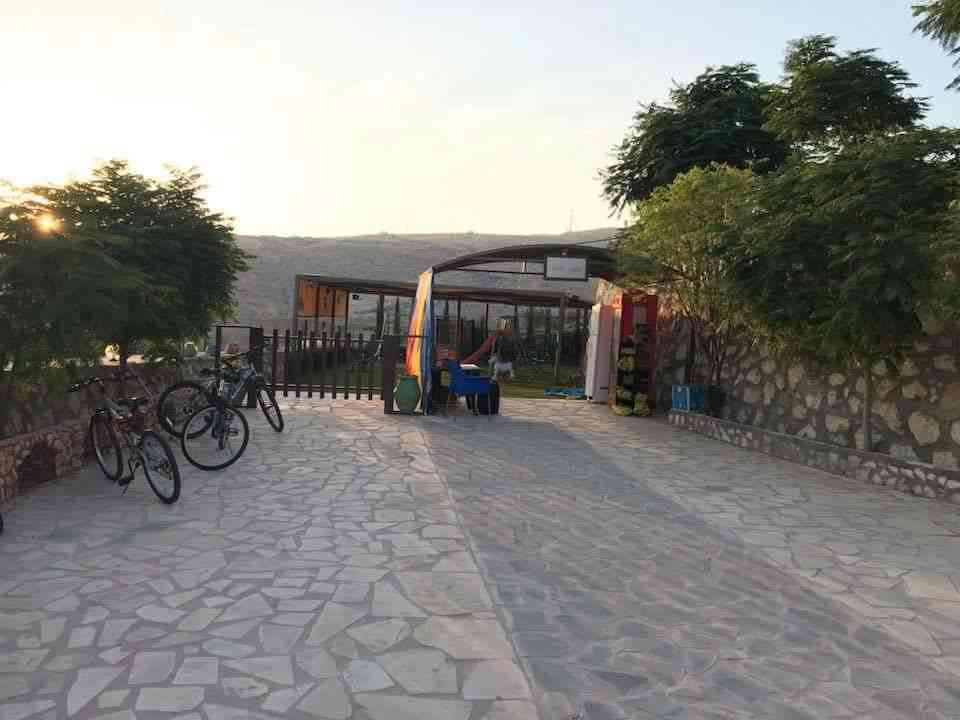 مطعم ومنتزه سياحي فخم مساحة4250م للبيع او البدل
لا تنسَ أنك شاهدت هذا الإعلان في عنكبوت
مطعم...