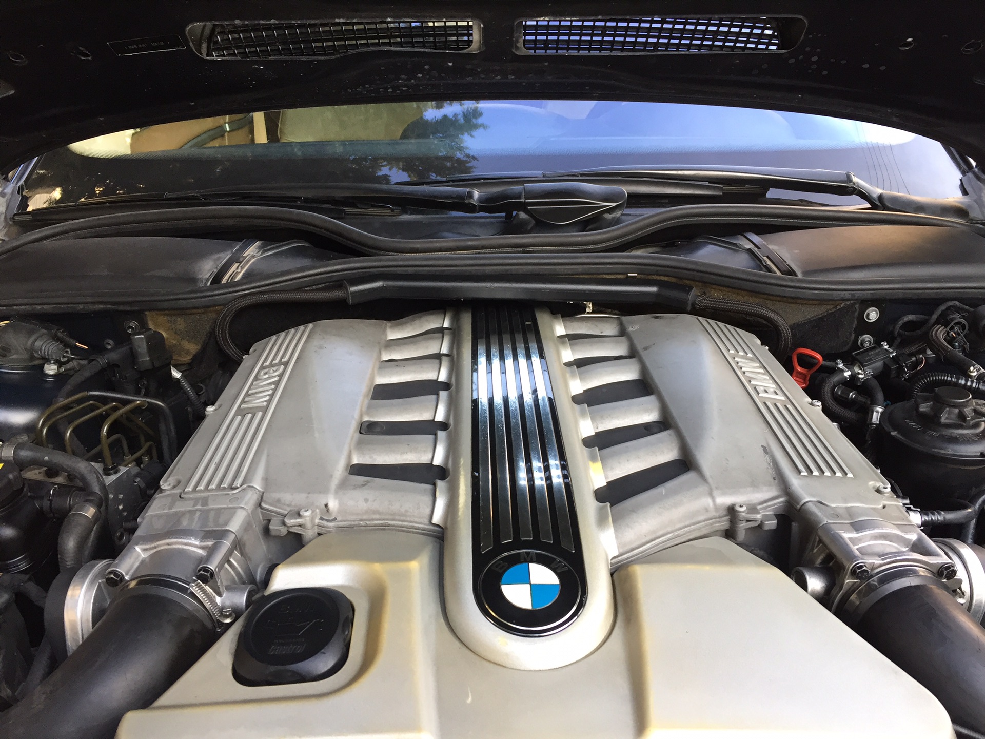 BMW 760 Li
لا تنسَ أنك شاهدت هذا الإعلان في عنكبوت
‏Bmw 760 Li (2004)
‏Converted (200...