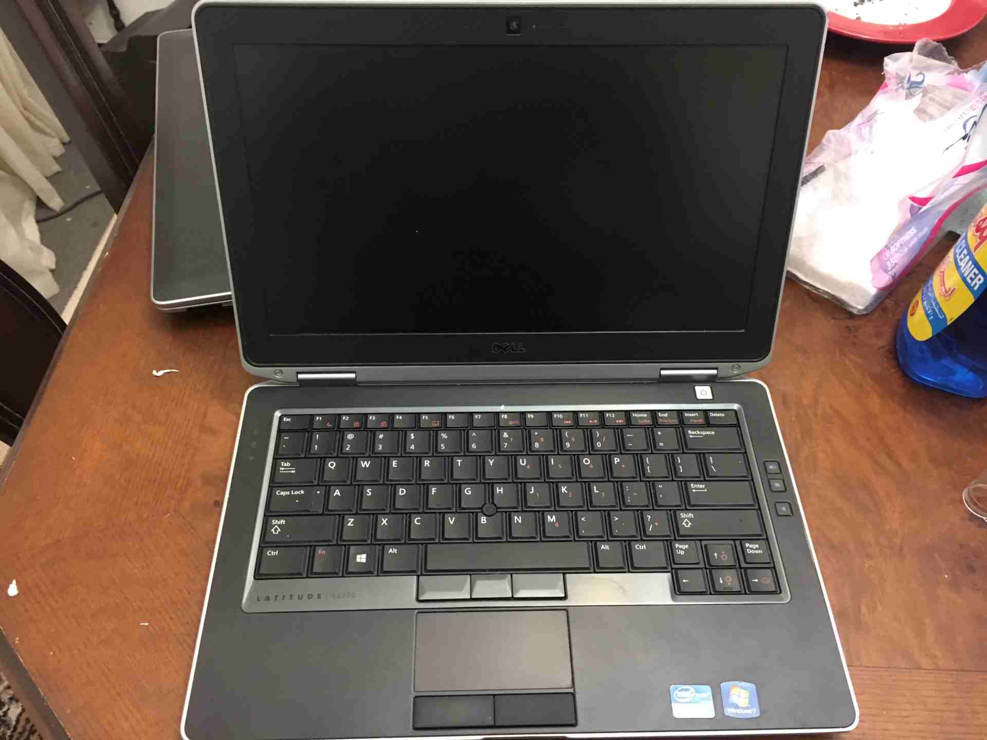 dell latitude core i7 4gb ram ,vedio card intel hd 4000 hdd 320                                            


	 				لا تنسَ أنك شاهدت هذا الإعلان في عنكبوت...
