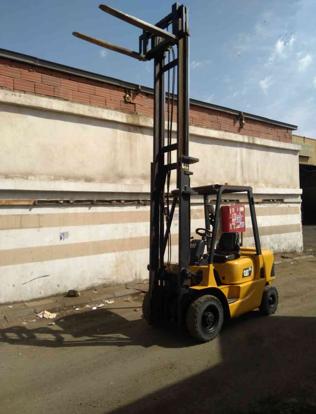CATERPILLAR 3Ton Diesel                                            


	 				لا تنسَ أنك شاهدت هذا الإعلان في عنكبوت            
	 				
                                Forklift For Sale 
3 ton
Mode...