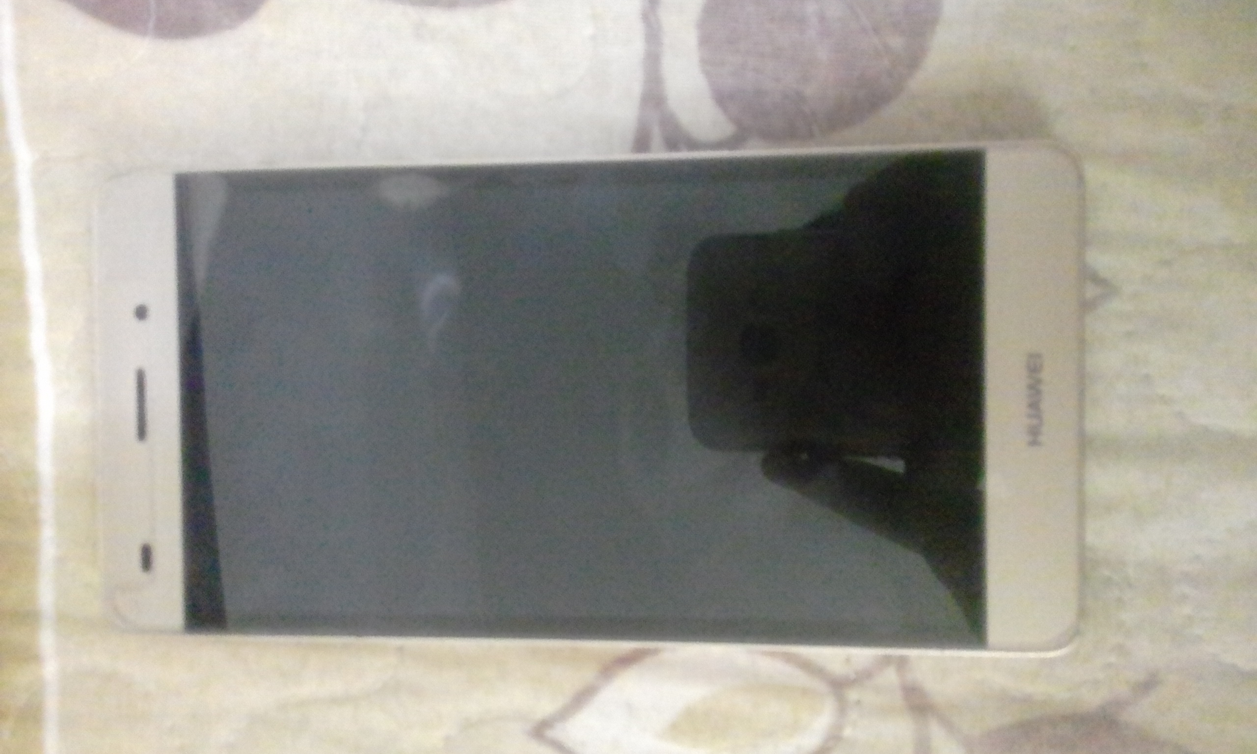HUAWEI P8 lite
لا تنسَ أنك شاهدت هذا الإعلان في عنكبوت
الجهاز استخدام 2 شهرين بحاله وكاله مع...