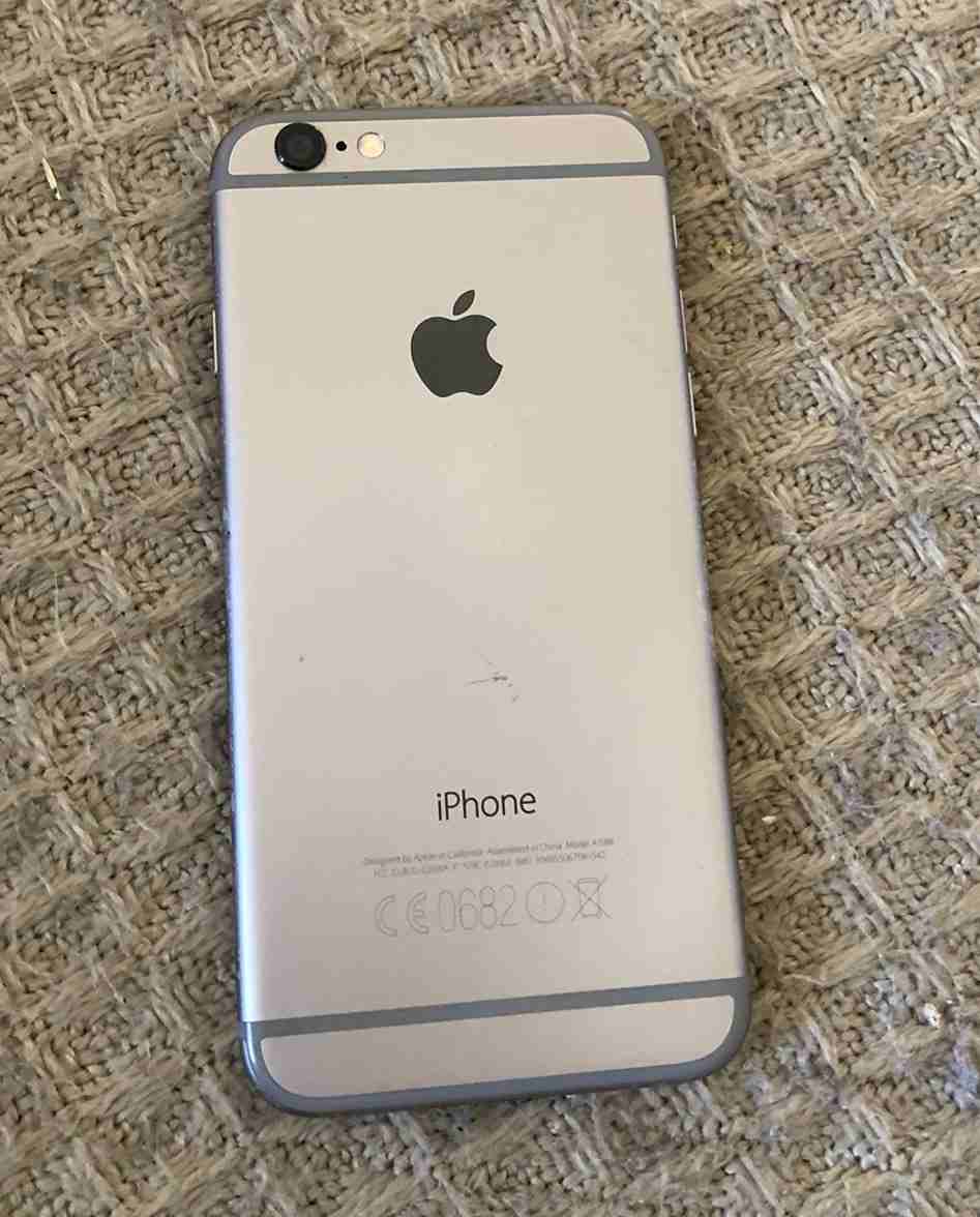 Apple mobile up for sale
لا تنسَ أنك شاهدت هذا الإعلان في عنكبوت
موبايل ايفون 6
بحالة ممتازة...