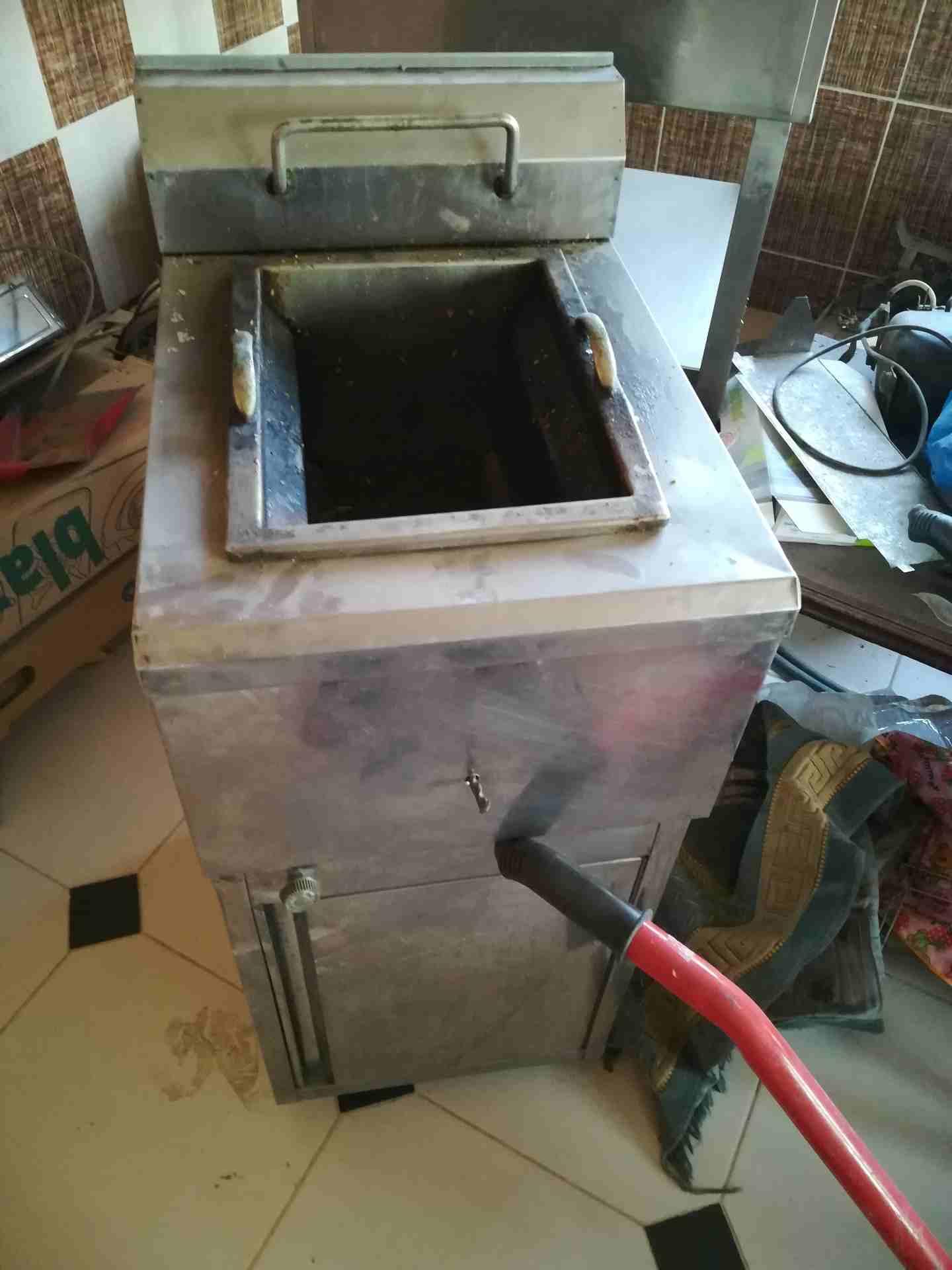 ماكينات مطعم فلافل
لا تنسَ أنك شاهدت هذا الإعلان في عنكبوت
تجهيز مطعم فلافل وحمص اجهزه مستعمله...