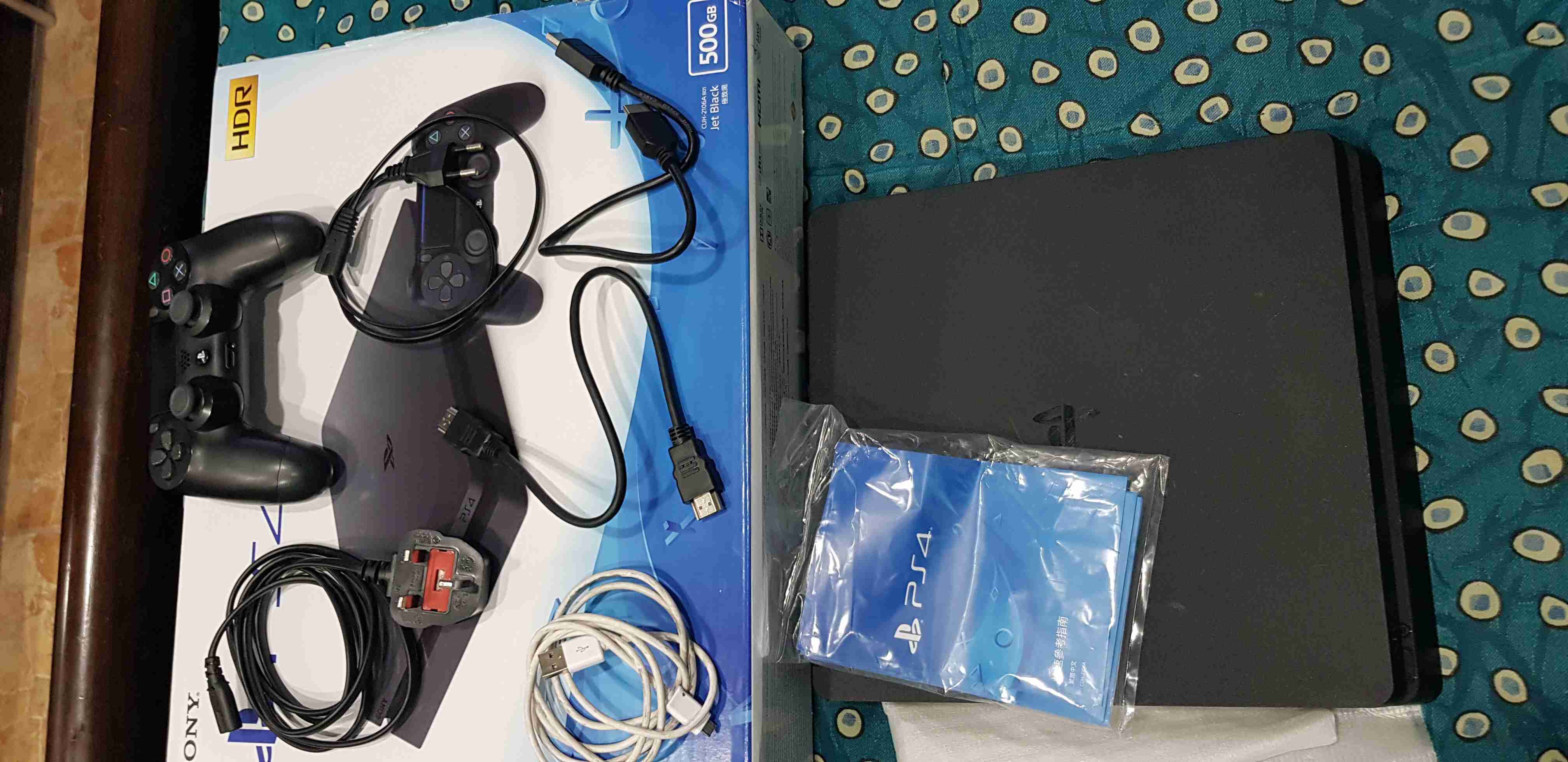 سوني 4 بحالة الوكالة  sony 4  500 GB                                            


	 				لا تنسَ أنك شاهدت هذا الإعلان في عنكبوت            
	 				
                                ريجن 2
500 Gb
مع...