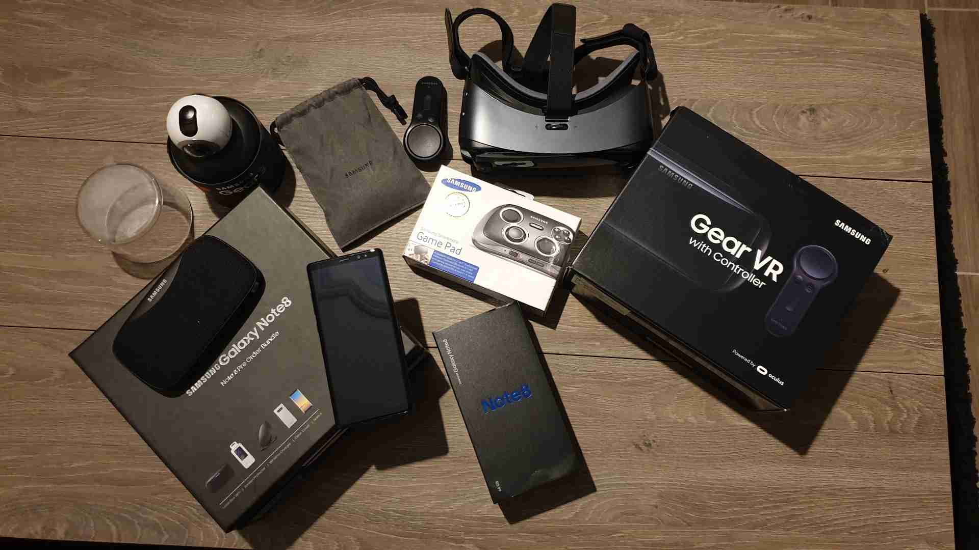 Note 8 بكج مو طبيعي                                            


	 				لا تنسَ أنك شاهدت هذا الإعلان في عنكبوت            
	 				
                                Samsung Vr   Remote
Samsung Game...