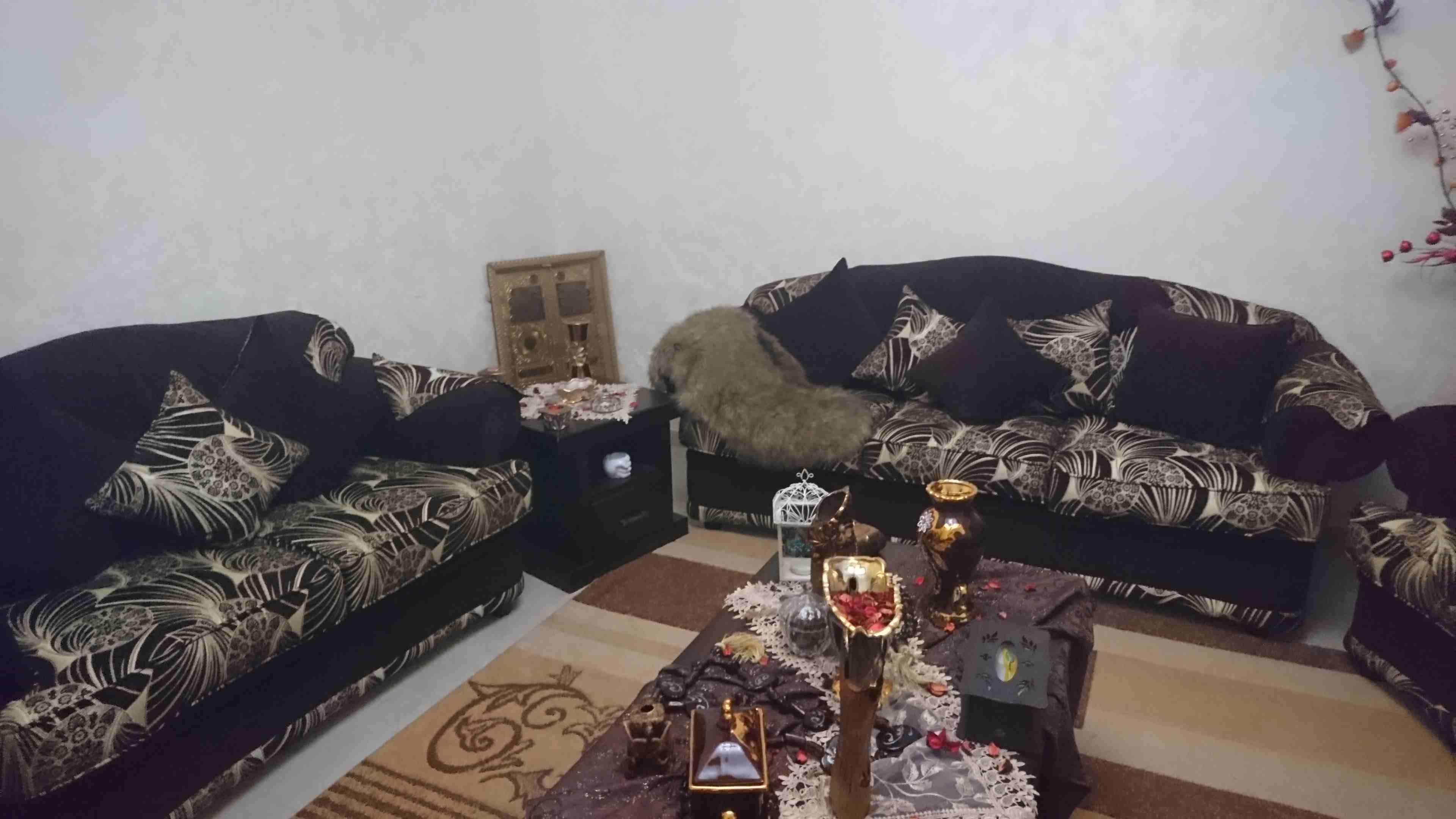 كنب صالون تفصيل                                            


	 				لا تنسَ أنك شاهدت هذا الإعلان في عنكبوت            
	 				
                            كنب صالون تفصيل  مع طاولات وبرادي...