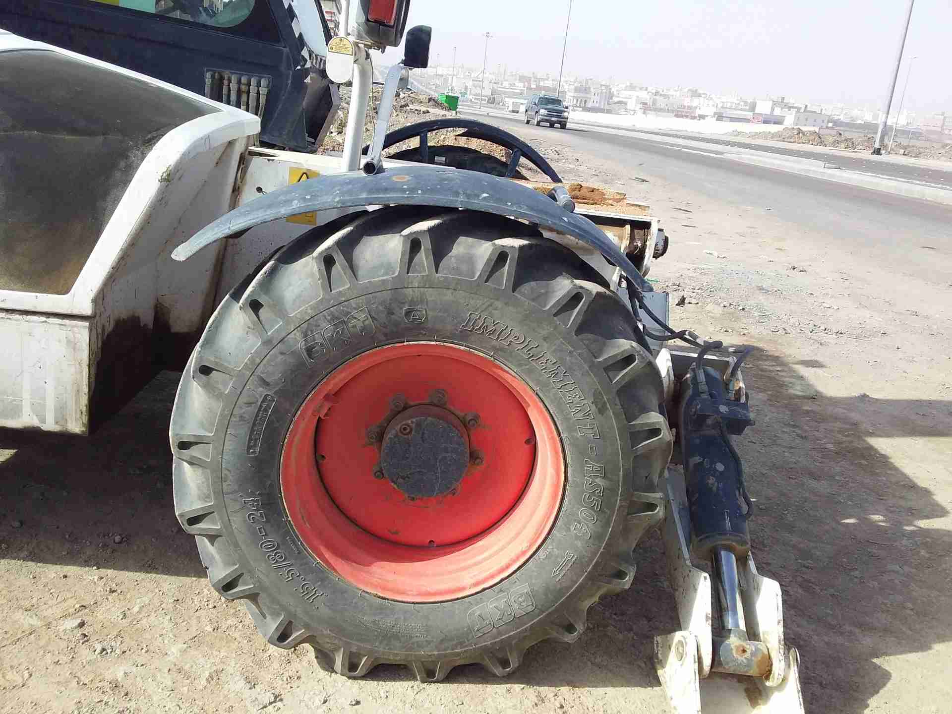 رافع جريدة سى بى17متر 2005مادل
لا تنسَ أنك شاهدت هذا الإعلان في عنكبوت
طيب...