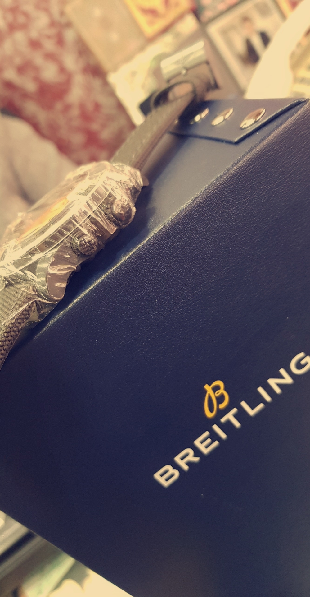 BREITLING SUPER AVENGAR
لا تنسَ أنك شاهدت هذا الإعلان في عنكبوت
ساعه بريتلنغ
فايبر كاربون مو...