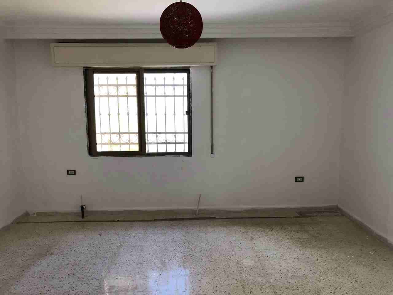 شقة ضم فيلة لإيجار
لا تنسَ أنك شاهدت هذا الإعلان في عنكبوت
شقة في فيلة لليجار بسعر مغري فقط 200غر...