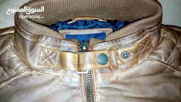 جاكيتات ماركات عالمية اصلي وجديد 100% pull&bear Springfield converse
لا تنسَ أنك شاهدت هذا الإعلان في عنكبوت...