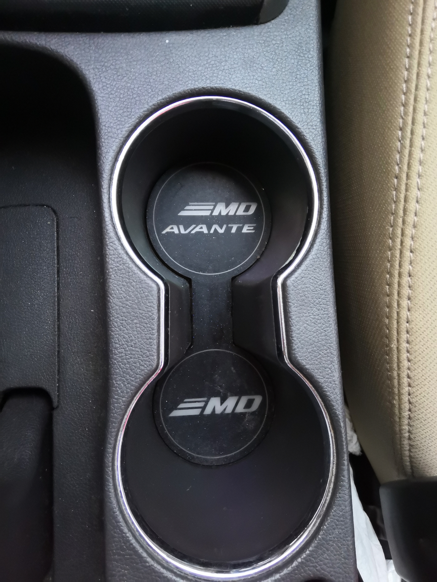 Hyundai Elantra 2013 automatic Mid Option
لا تنسَ أنك شاهدت هذا الإعلان في عنكبوت
1.8 cc
Goo...