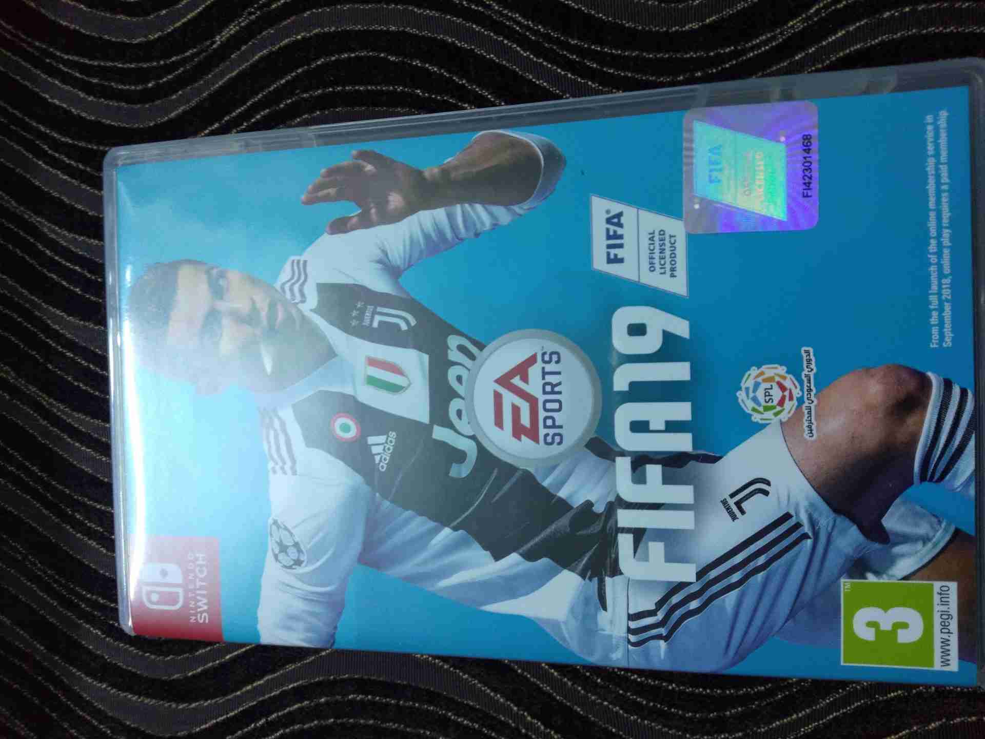 العاب ننتيندو switch
لا تنسَ أنك شاهدت هذا الإعلان في عنكبوت
العاب سويتش
فيفا 2019 عربي بسعر...