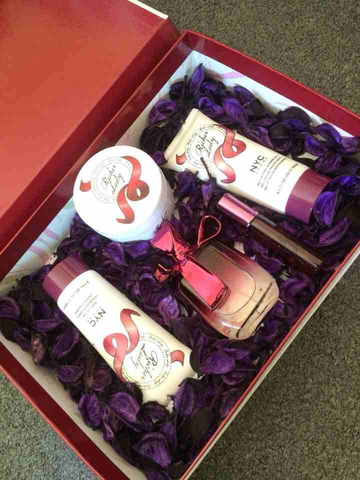 عطور وبكجات                                            


	 				لا تنسَ أنك شاهدت هذا الإعلان في عنكبوت            
	 				
                            بكجات عطور جاهزة وروائح رائعه مع لوشن وشامبو...