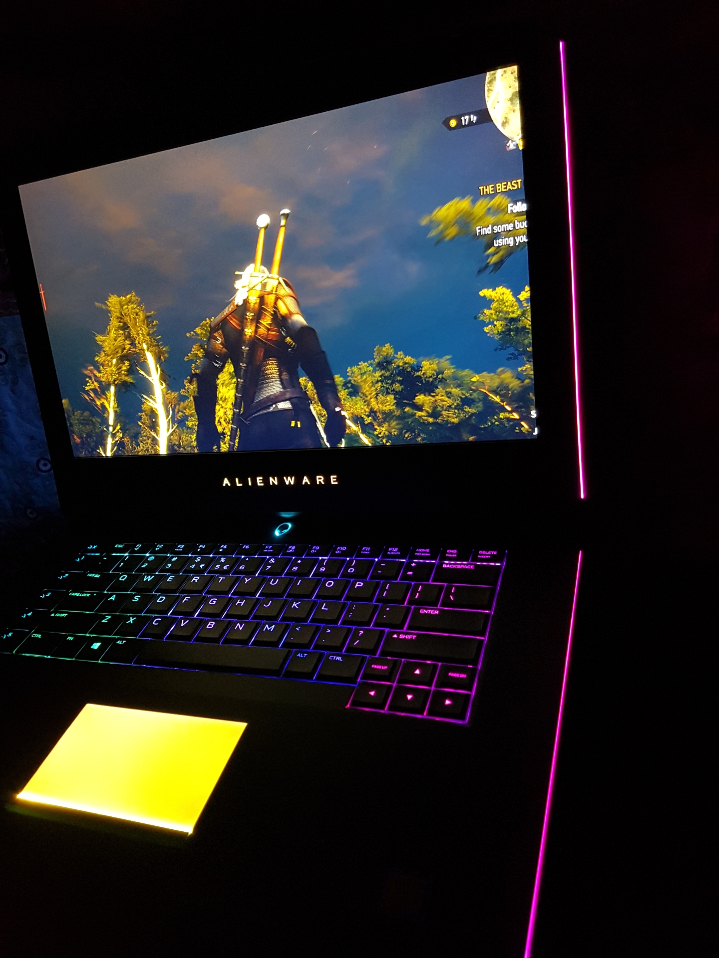 ALIENWARE 15R3 LAPTOP GTX 1080
لا تنسَ أنك شاهدت هذا الإعلان في عنكبوت
alienware gaming and d...