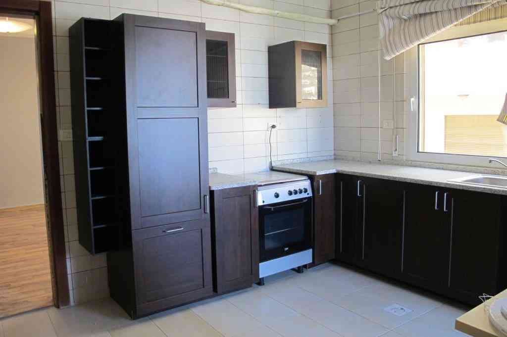 Appartement 187m for rent in Kursi
لا تنسَ أنك شاهدت هذا الإعلان في عنكبوت
3 bedrooms
3 bath...