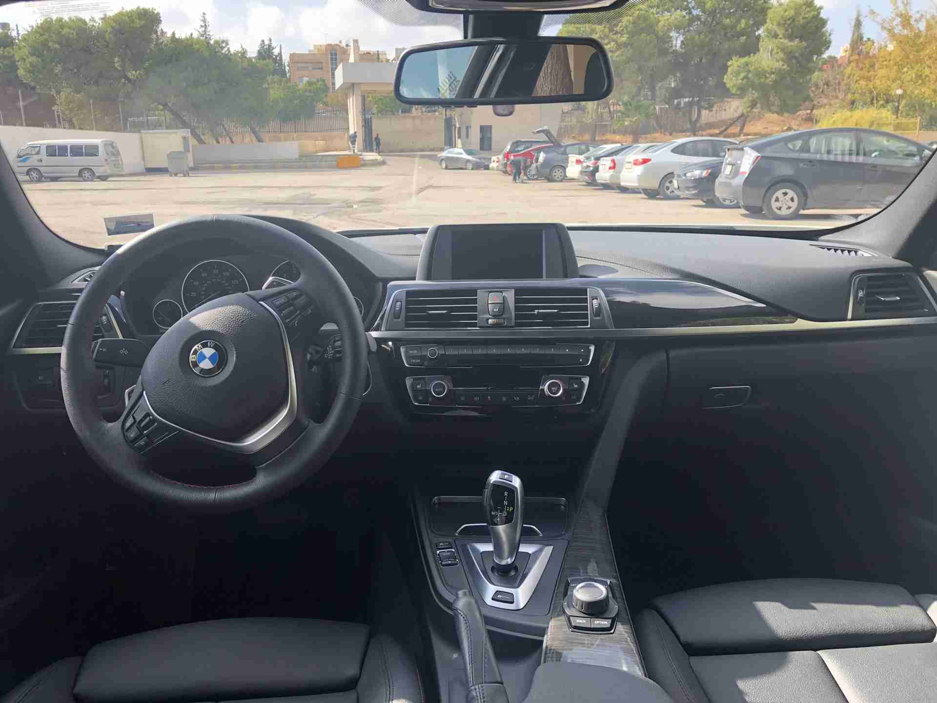 2018 BMW 330e Plug-In Hybrid
لا تنسَ أنك شاهدت هذا الإعلان في عنكبوت
2018 BMW 330e Plug-In Hy...