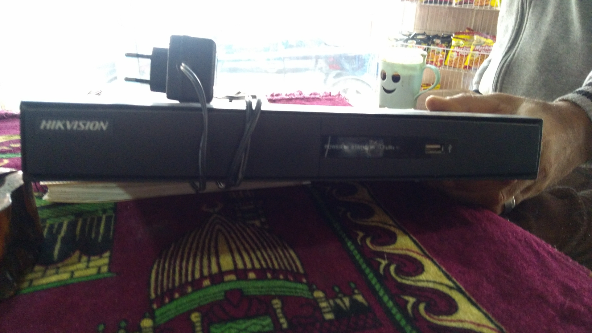 DVR HIK VISION للبيع                                            


	 				لا تنسَ أنك شاهدت هذا الإعلان في عنكبوت            
	 				
                                بحالة ممتازة 16 مدخل بدون هارد د...