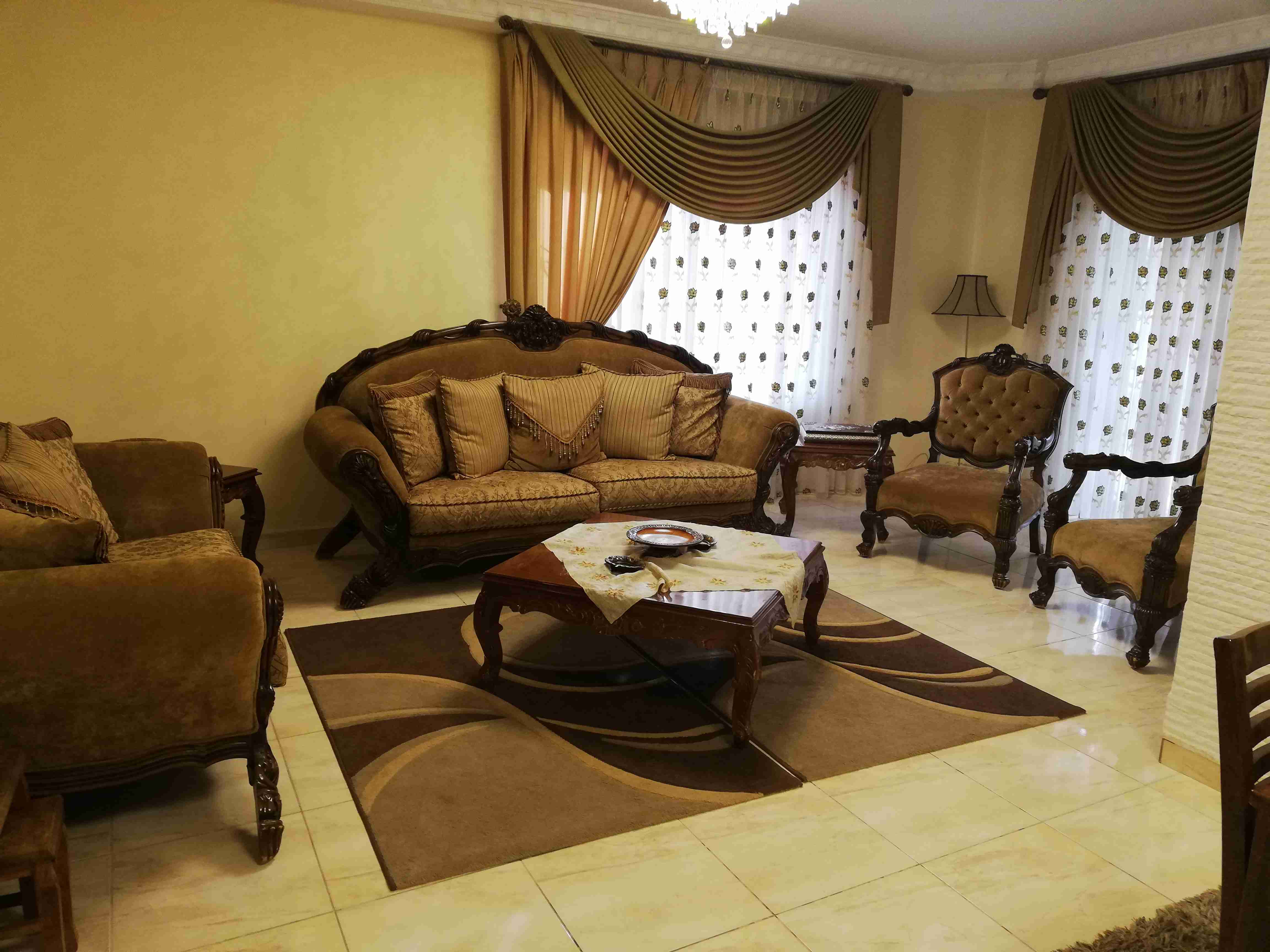 كنب خشب حفر                                            


	 				لا تنسَ أنك شاهدت هذا الإعلان في عنكبوت            
	 				
                                استعمال خفيف جدا بحالة الجديد...
