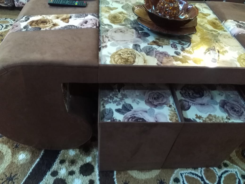 طاوله شاشه   كرسي طويل دوار   برواز حجم كبير                                            


	 				لا تنسَ أنك شاهدت هذا الإعلان في عنكبوت            
	 				
                                  طقم طر...