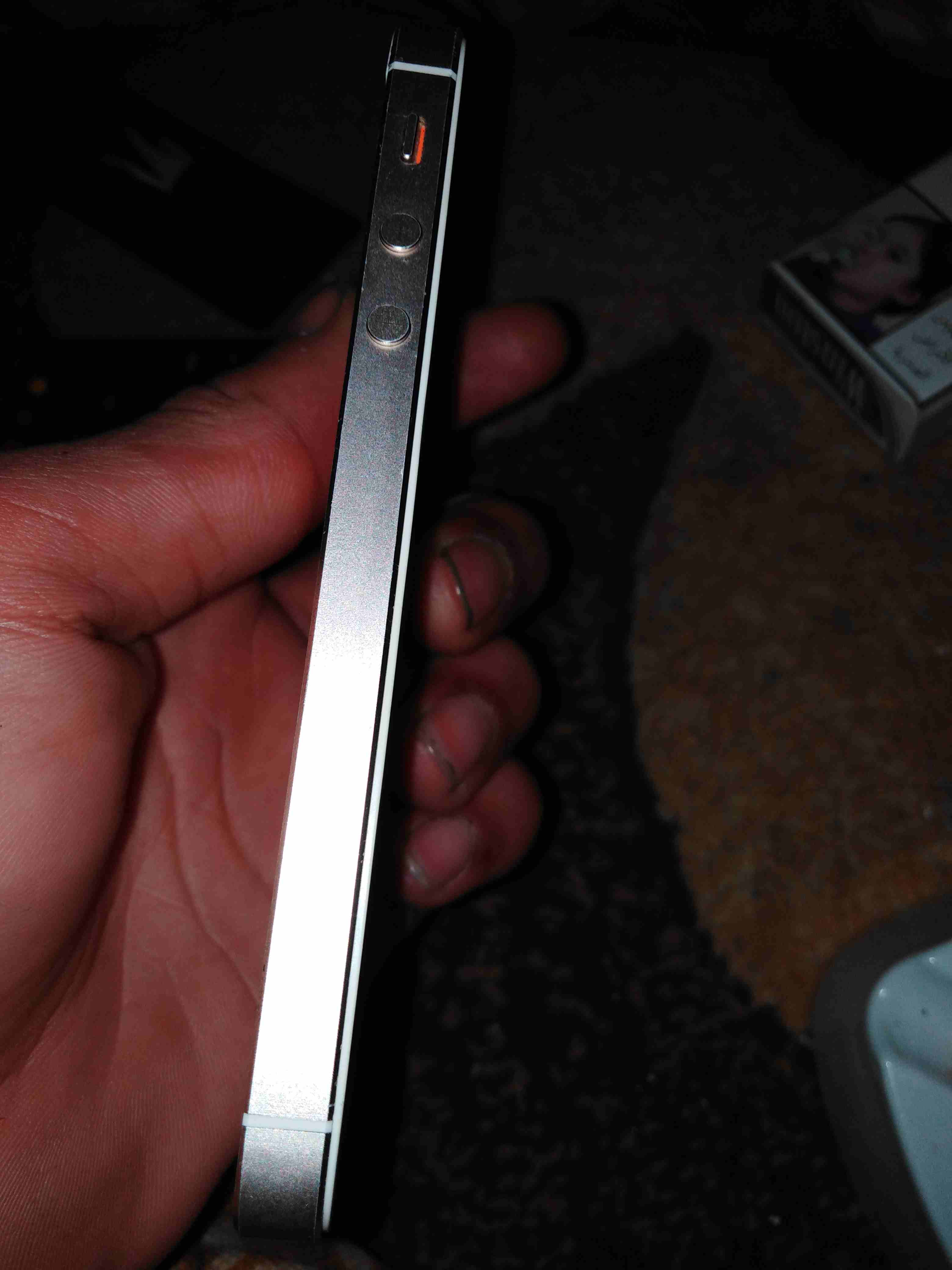 iphone  5s بحاله الوكاله                                            


	 				لا تنسَ أنك شاهدت هذا الإعلان في عنكبوت            
	 				
                            ايفون بحاله الوكاله ولا شخط اللو...