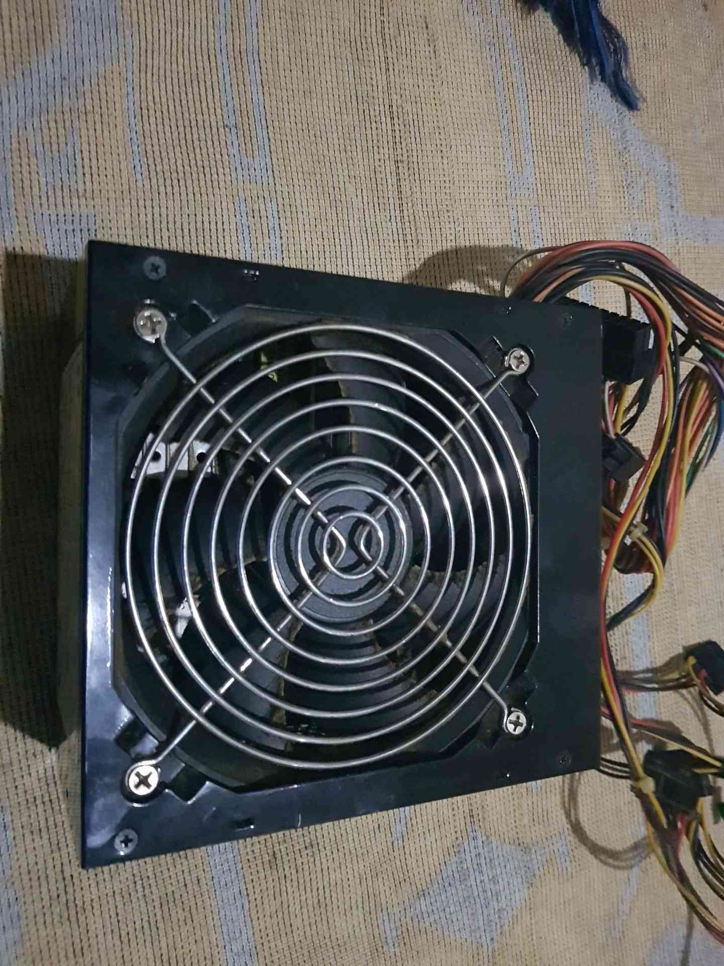 قطع متنوعة للبيع
لا تنسَ أنك شاهدت هذا الإعلان في عنكبوت
قطع متنوعة
1 جيجا رام كمبيوتر ddr2...