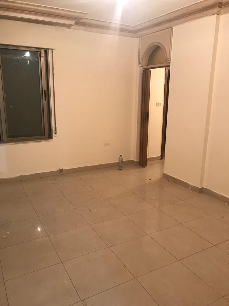 شقة فارغة للايجار خلدا قرب مدارس الجزيرة 350دينار 200م
لا تنسَ أنك شاهدت هذا الإعلان في عنكبوت...
