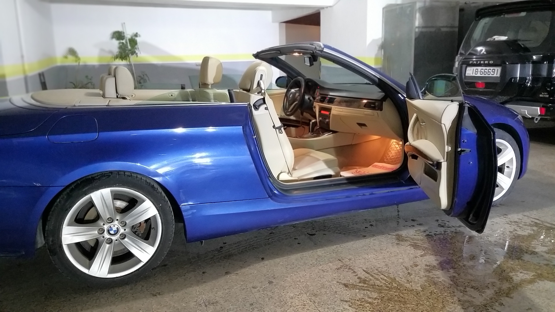 BMW 320 AI 2009
لا تنسَ أنك شاهدت هذا الإعلان في عنكبوت
BMW320AI كوبي فحص 4جيد بحالة ممتازة...